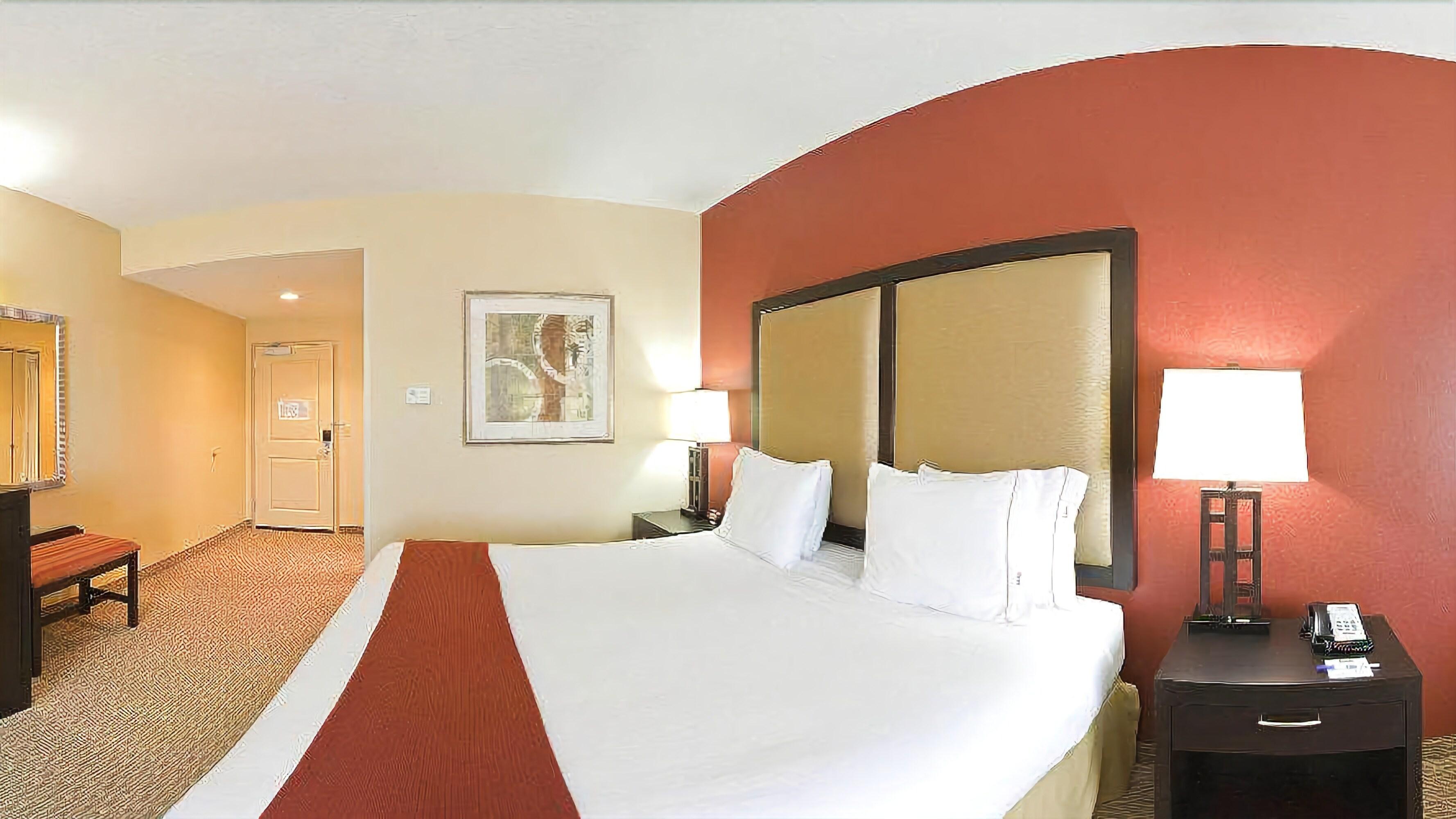 Express Nashville-opryland By Ihg Nashville