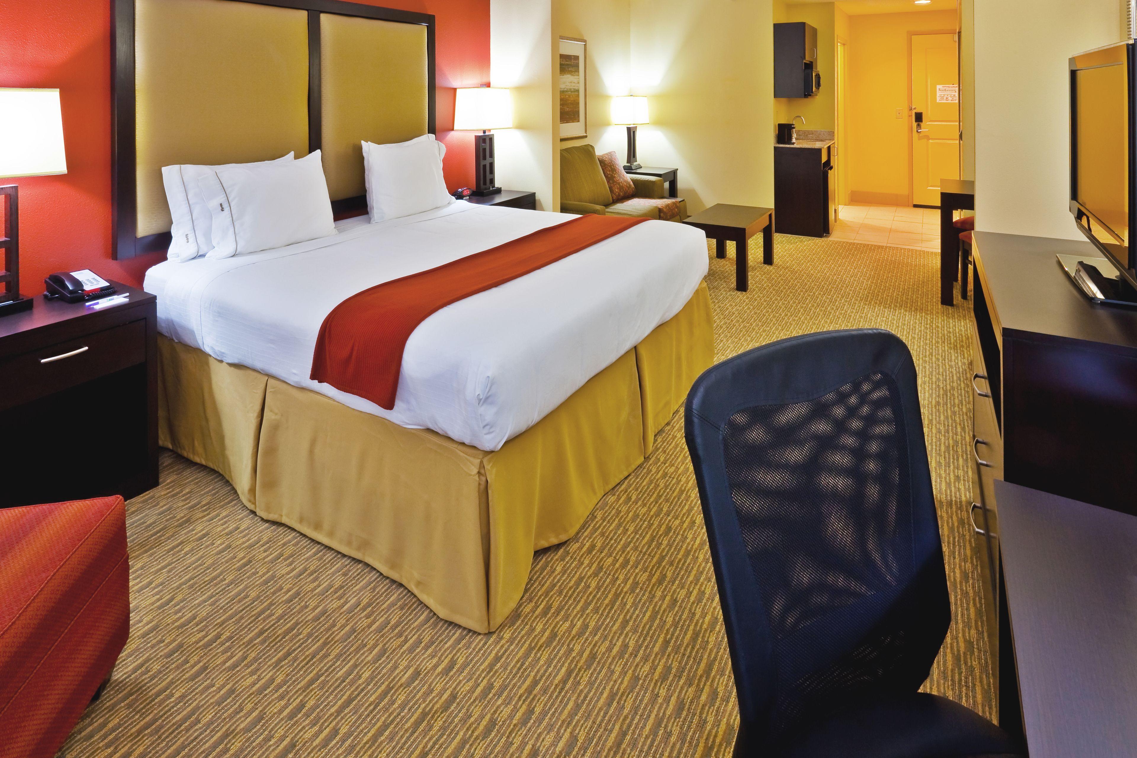 Express Nashville-opryland By Ihg Hotel 3*