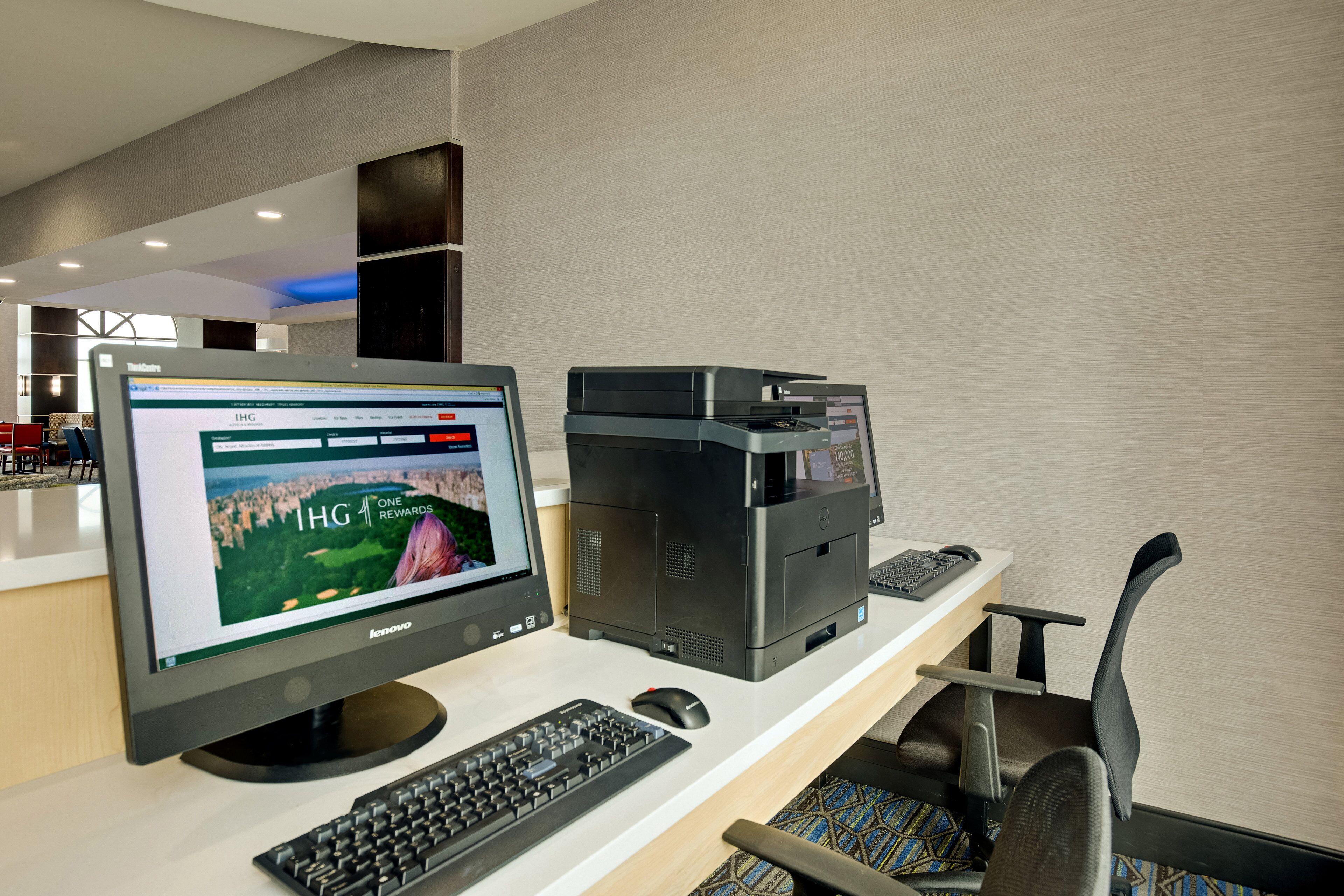 Express Nashville-opryland By Ihg Hotel 3*