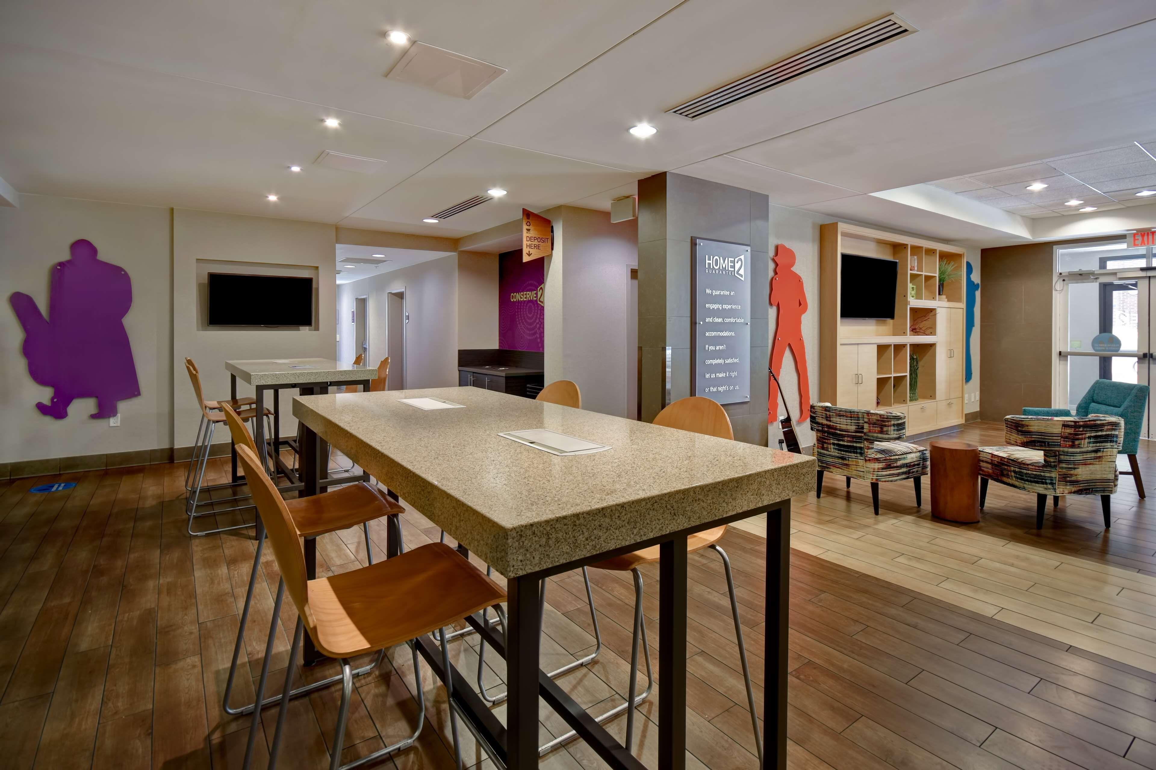 Home2 By Hilton Vanderbilt, Tn Hotel