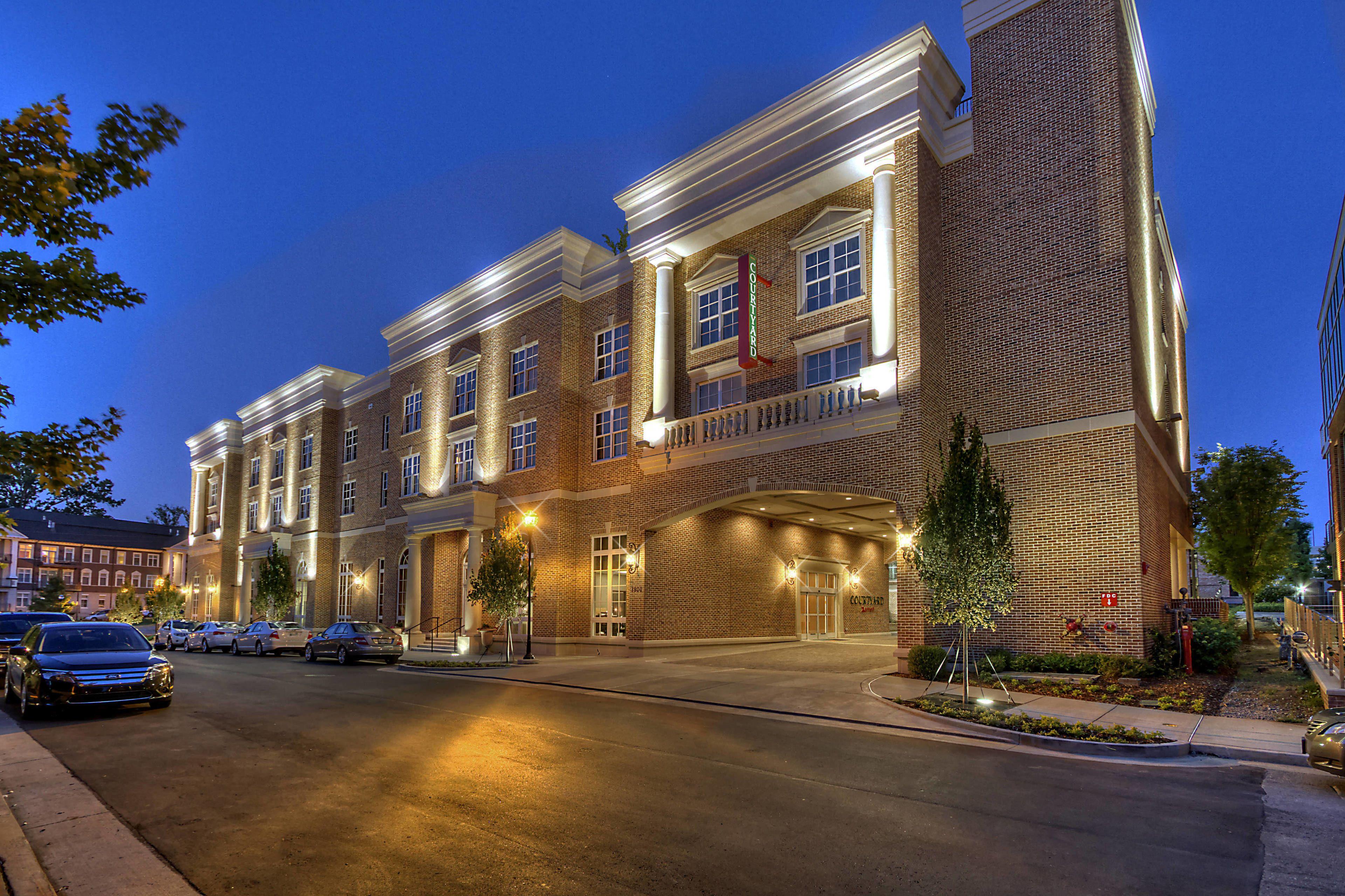 Hotel Courtyard By Marriott Hills Nashville