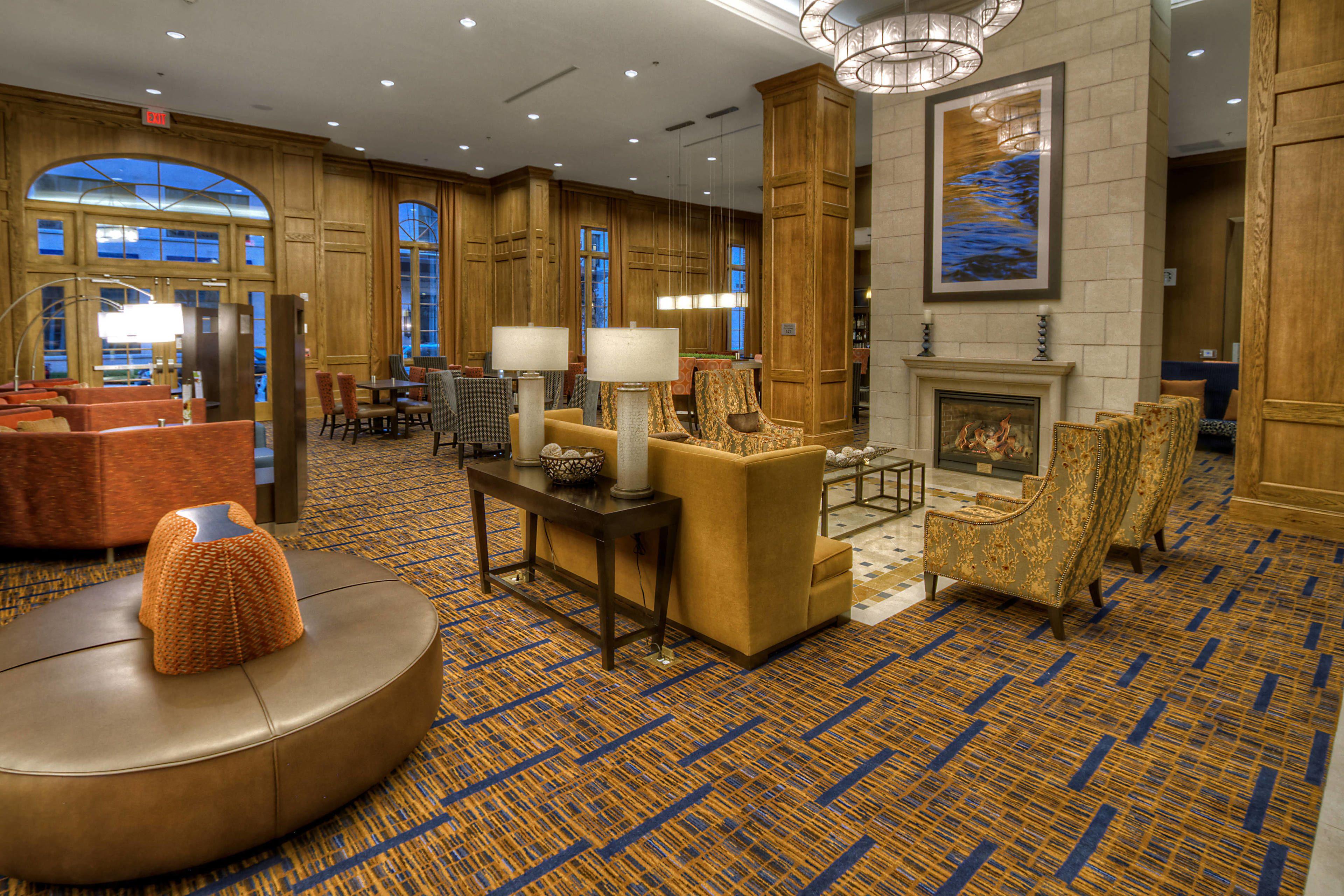 Courtyard By Marriott Hills Hotel 3*