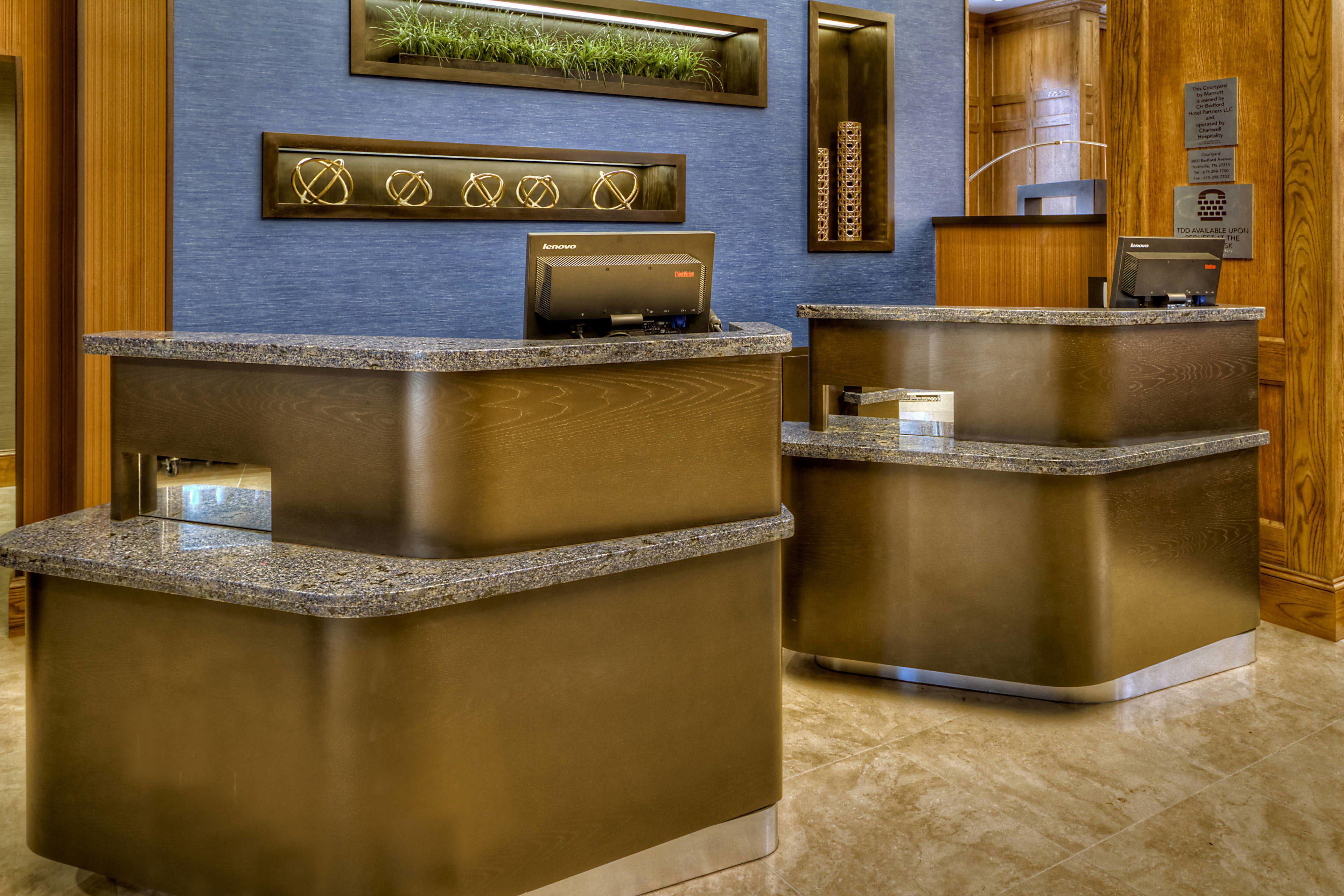 Courtyard By Marriott Hills Hotel 3*