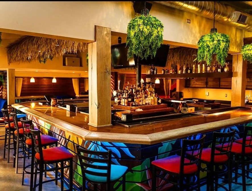 Luxury Open Plan Twin Homes In Hillsboro Village, Sleep 24 With Rooftops, Gourmet Kitchens & Smart Tvs, Walk To Vanderbilt, Pancake Pantry & Fido, Garage Parking, Peloton, & 24h Hospitality, 10 Min To Broadway & The Parthenon Nashville