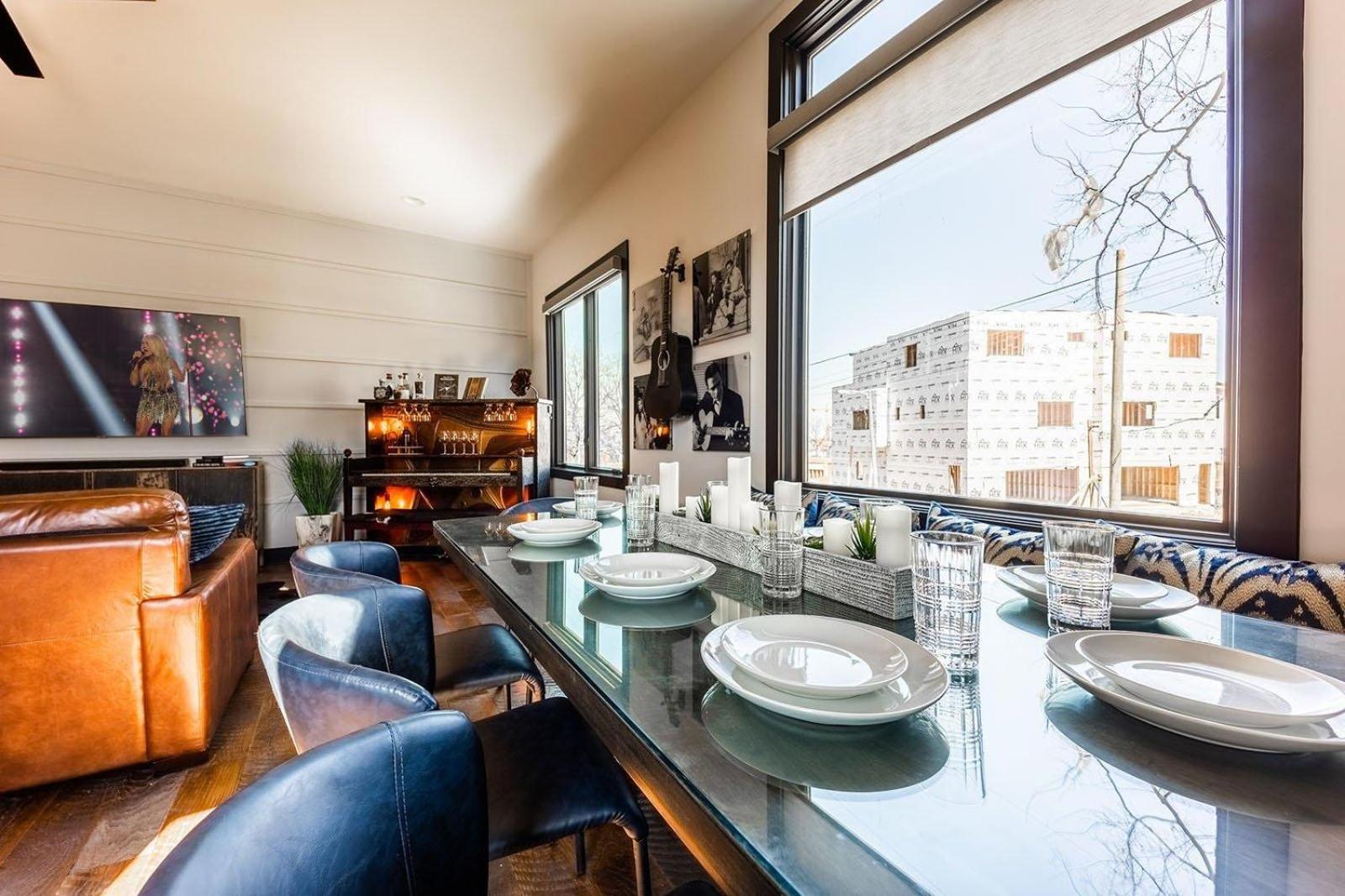 Two Lavish Gulch Homes - Mins To Broadway *