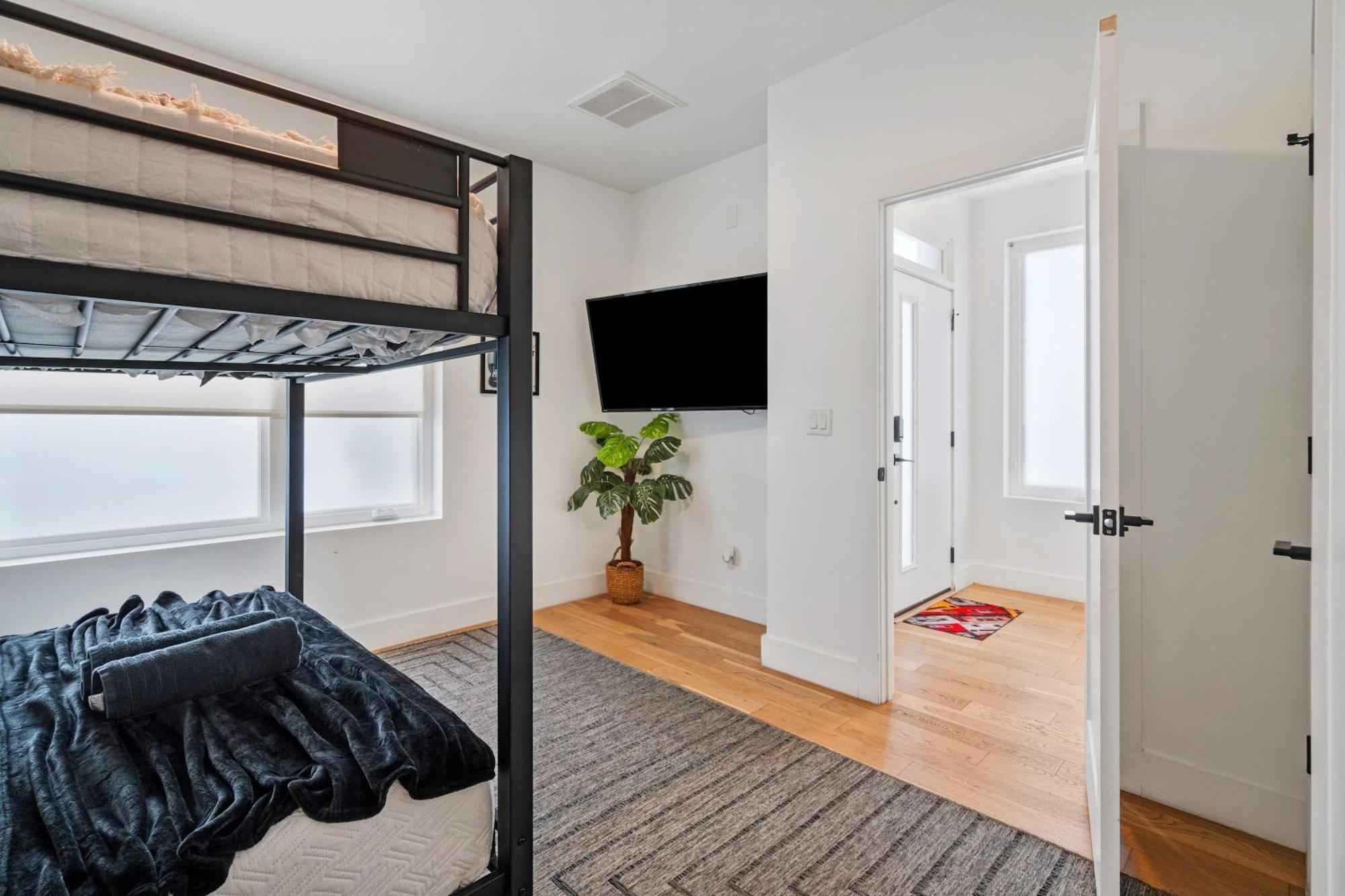 Holiday home Charming Gulch Retreat - Skyline Perfection *