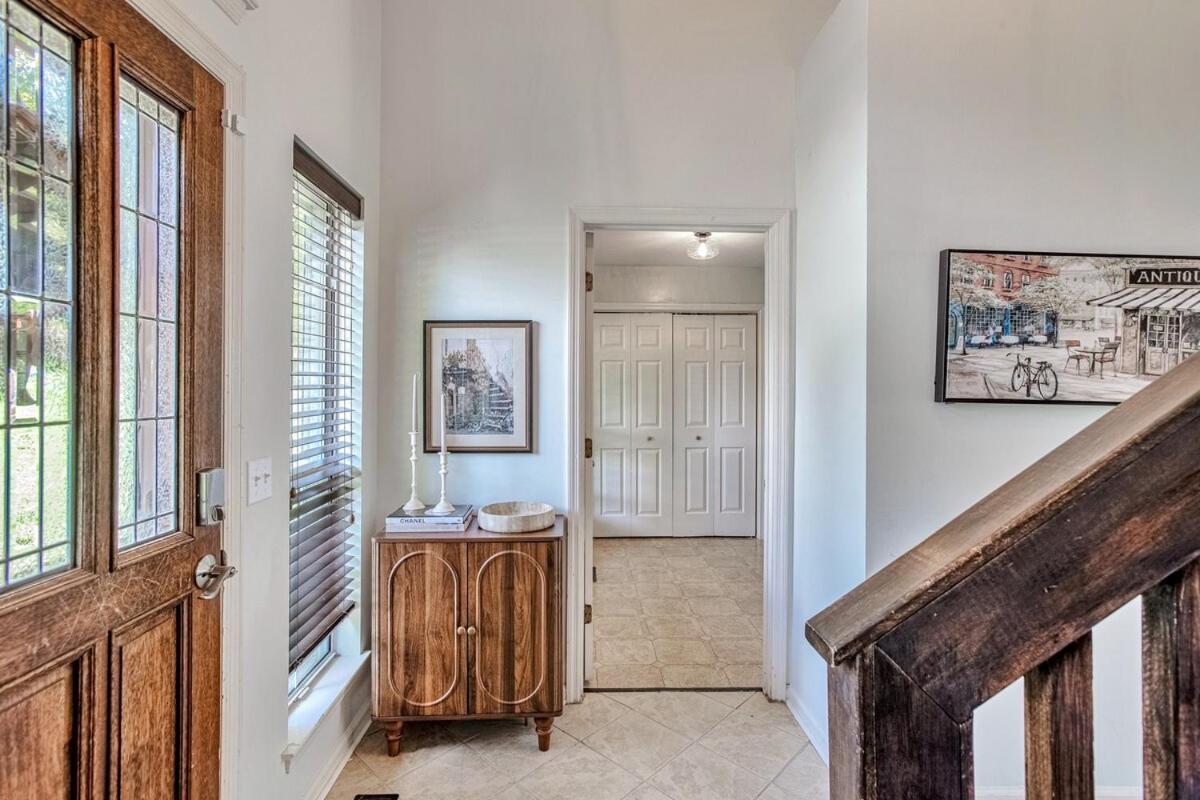 Group Haven Retreat- 2 Min To Lake! 15 Min To Dt! Nashville