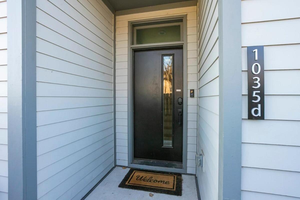2 Side By Side Homes With Rooftops * Nashville