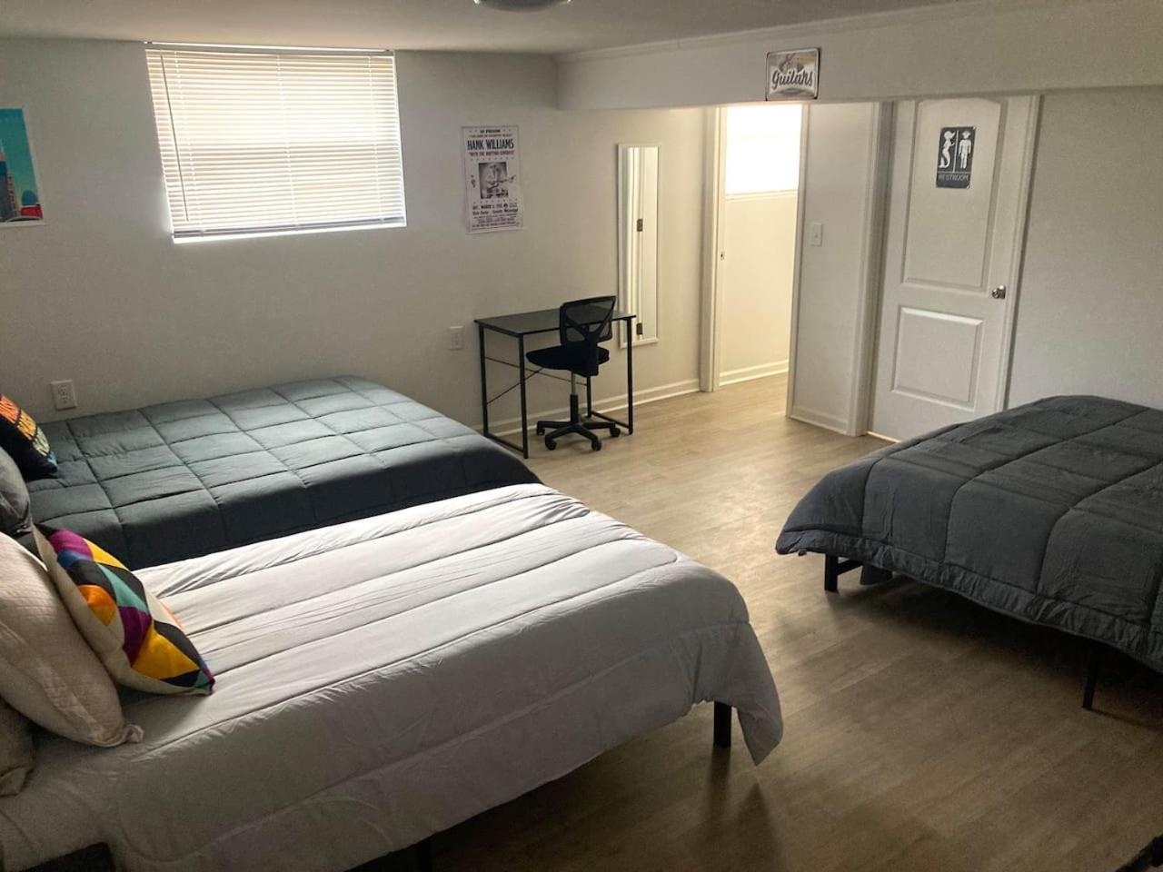 Paradise Found With Pool And Hot Tub Holiday home Nashville