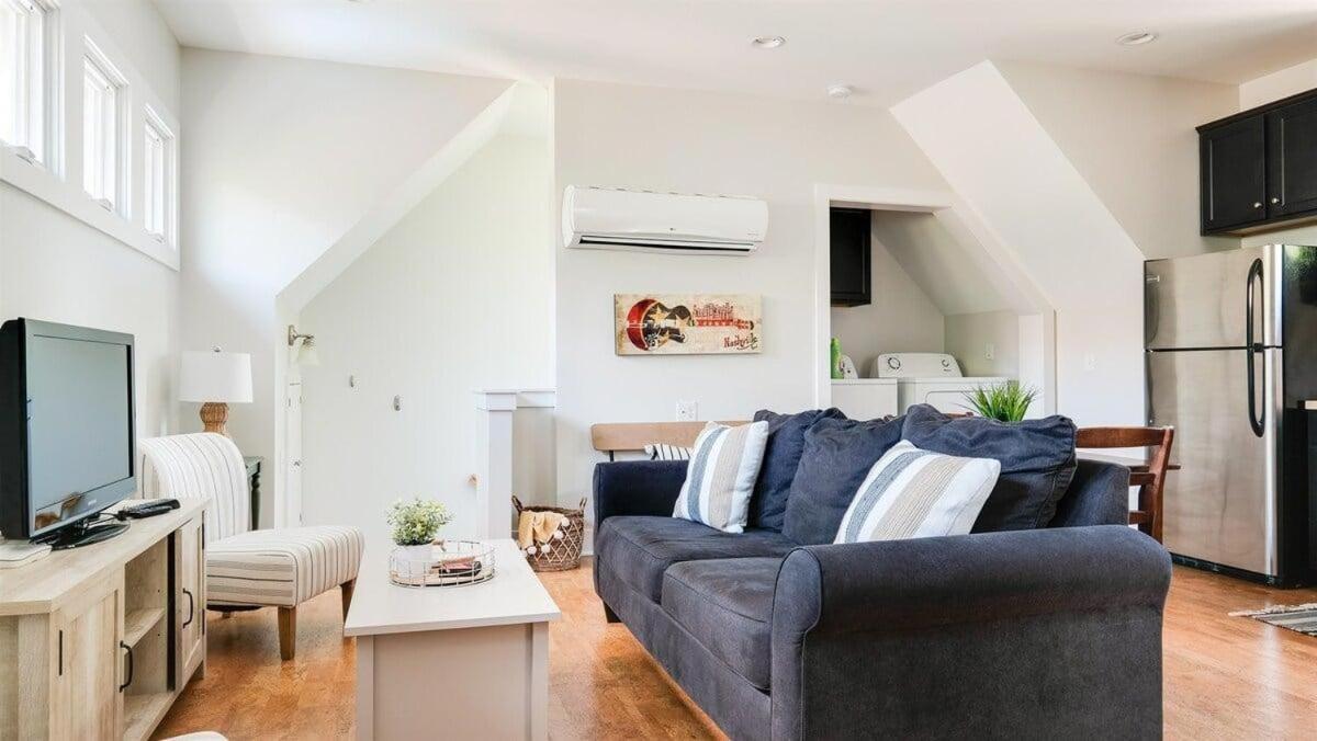 East Nash Hideaway * Nashville