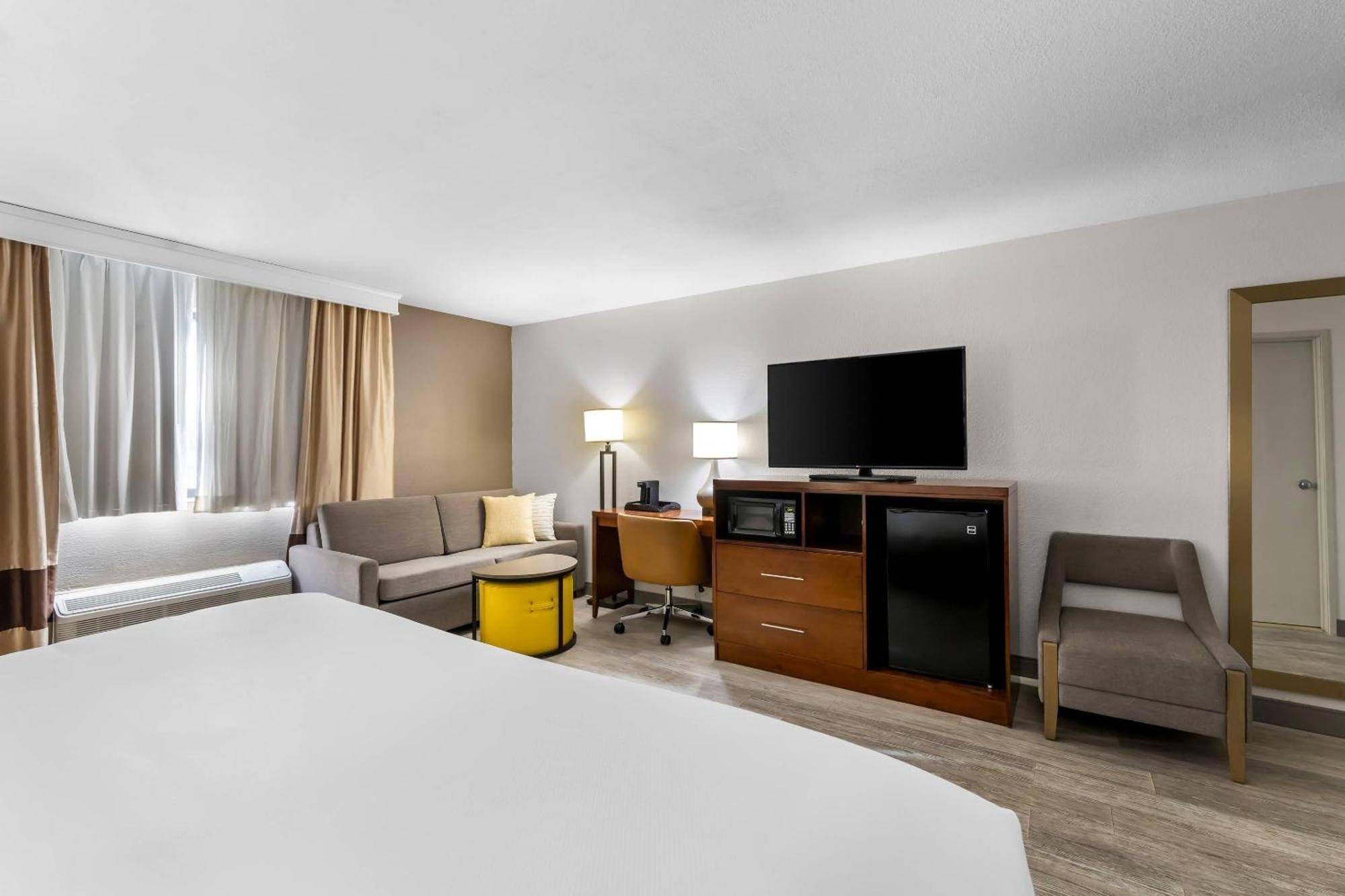 Comfort West Nashville