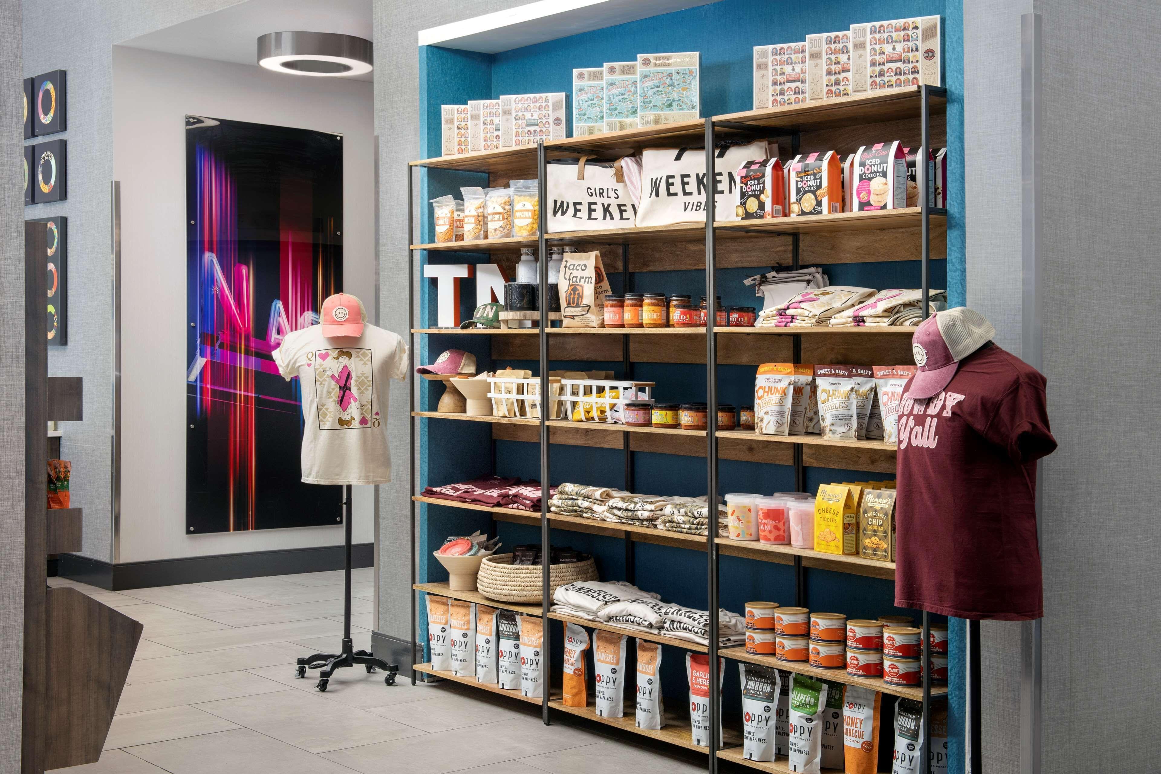 Home2 By Hilton Downtown Convention Center Hotel 3*