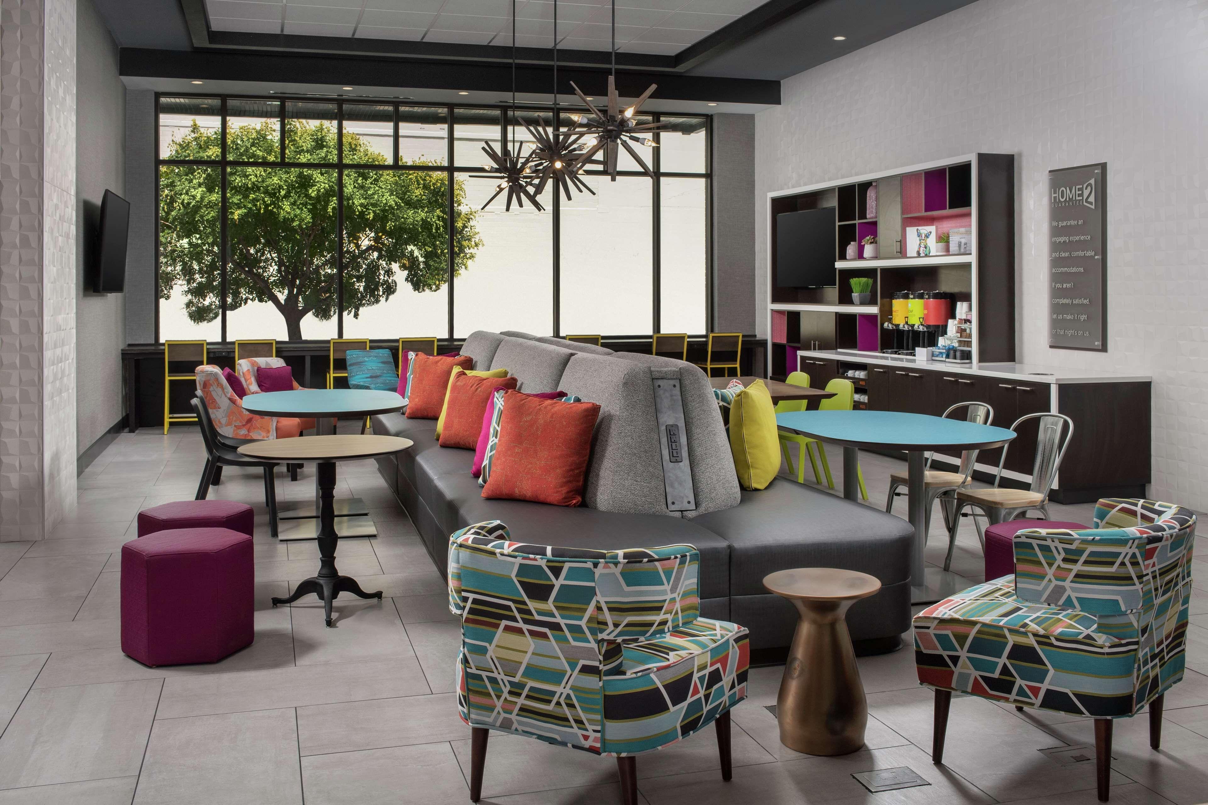 Hotel Home2 By Hilton Downtown Convention Center Nashville