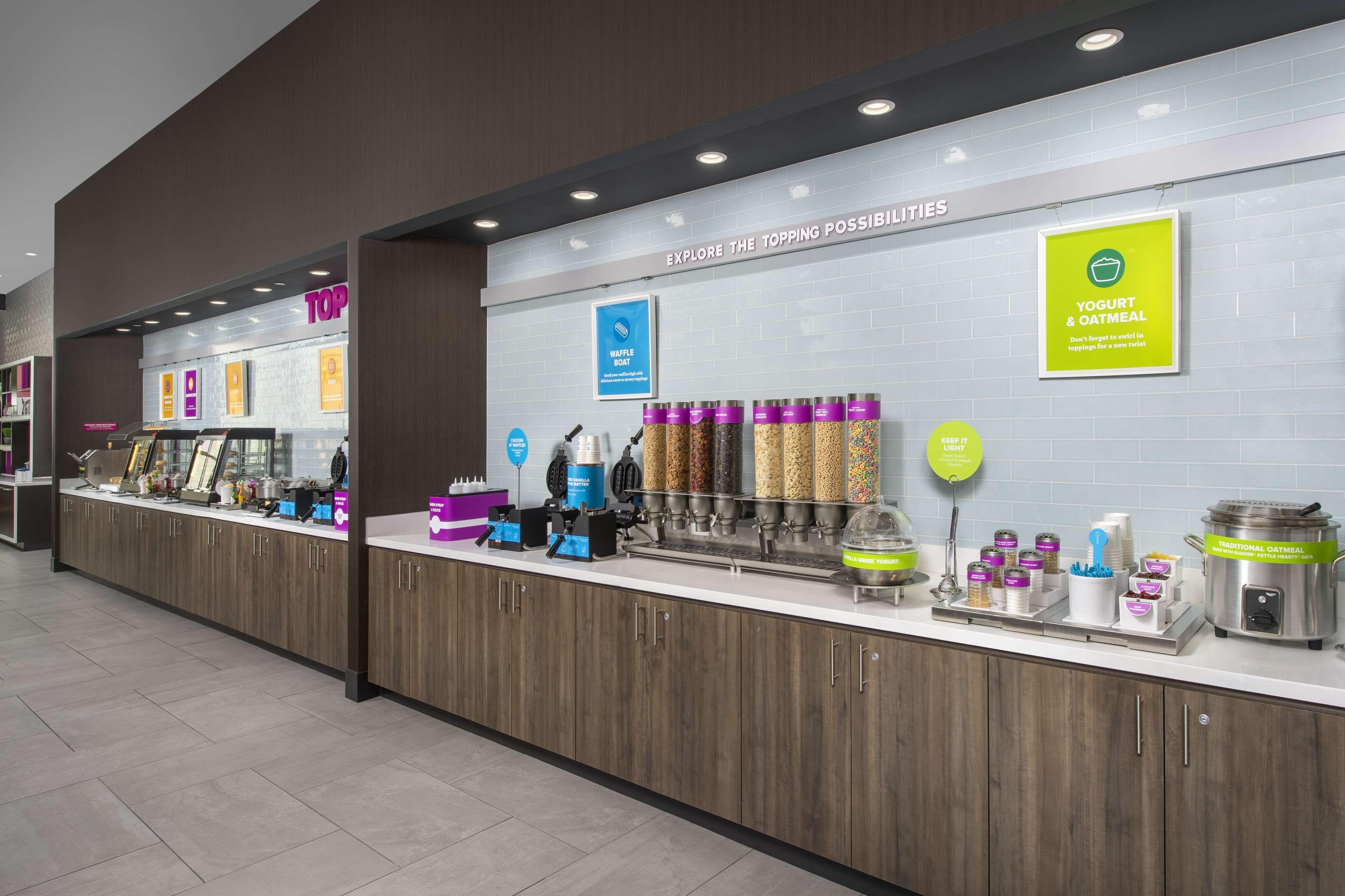 Home2 By Hilton Downtown Convention Center Nashville