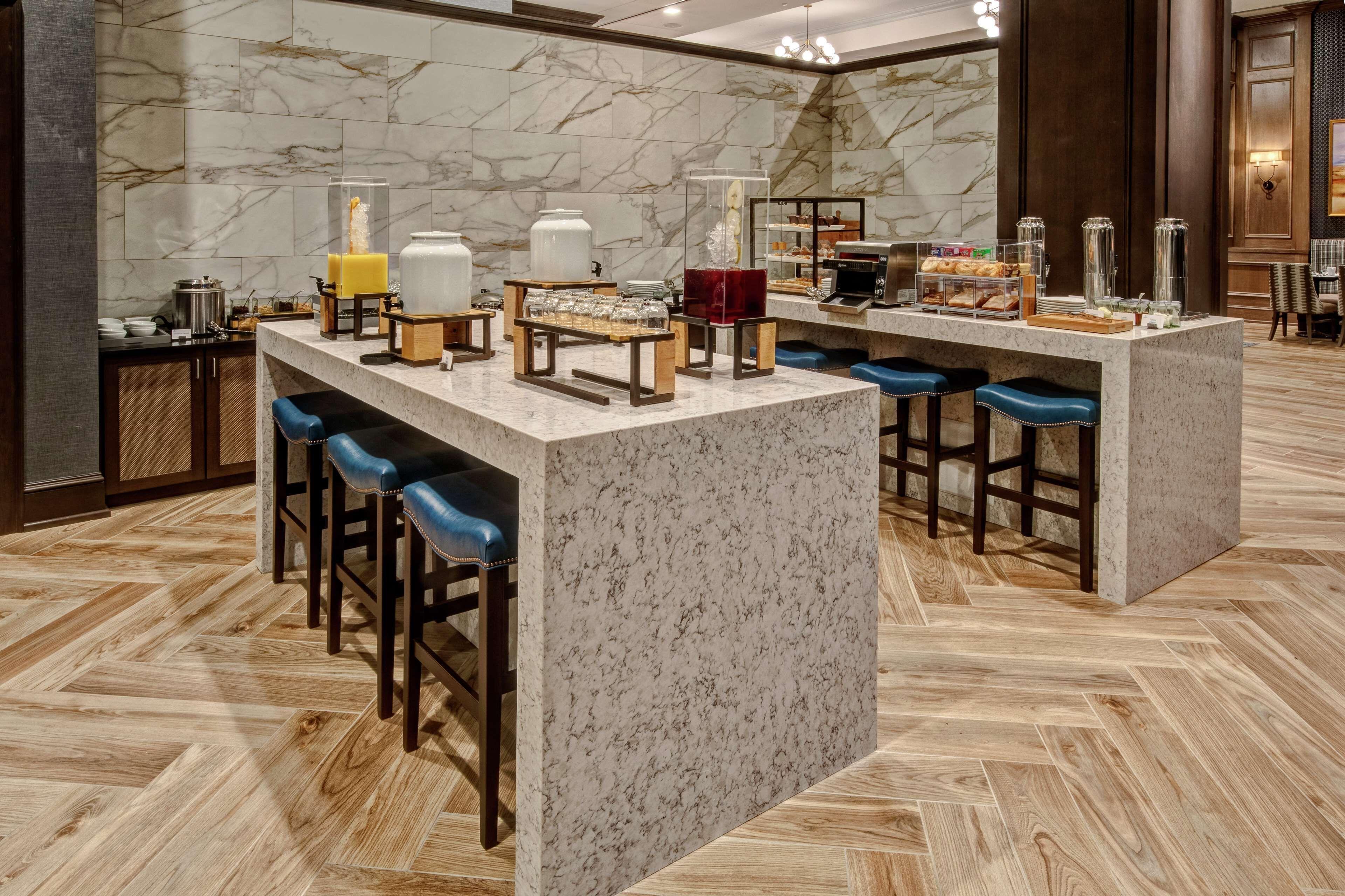 Hotel Hilton Hills Nashville