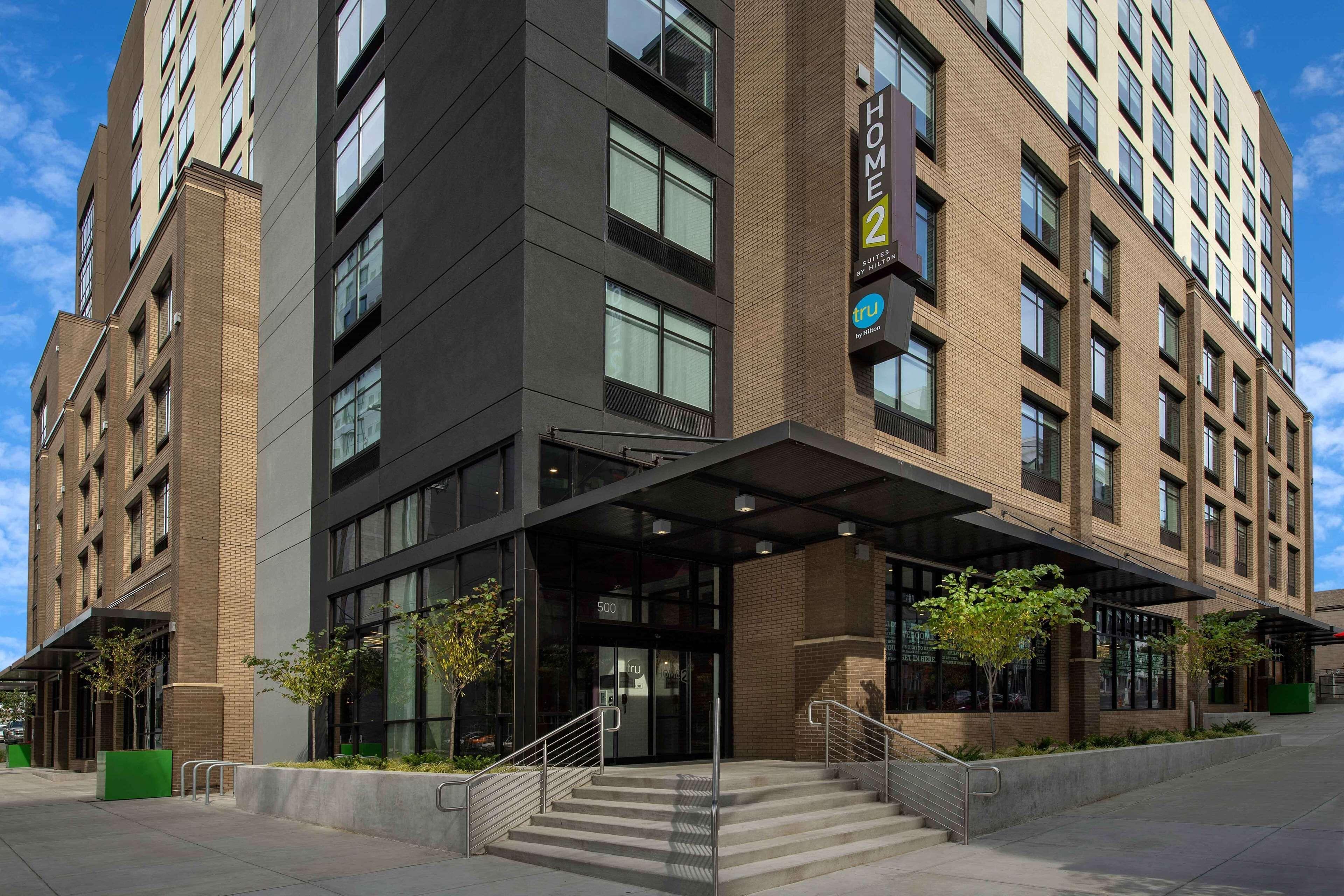 Tru By Hilton Downtown Convention Center Hotel