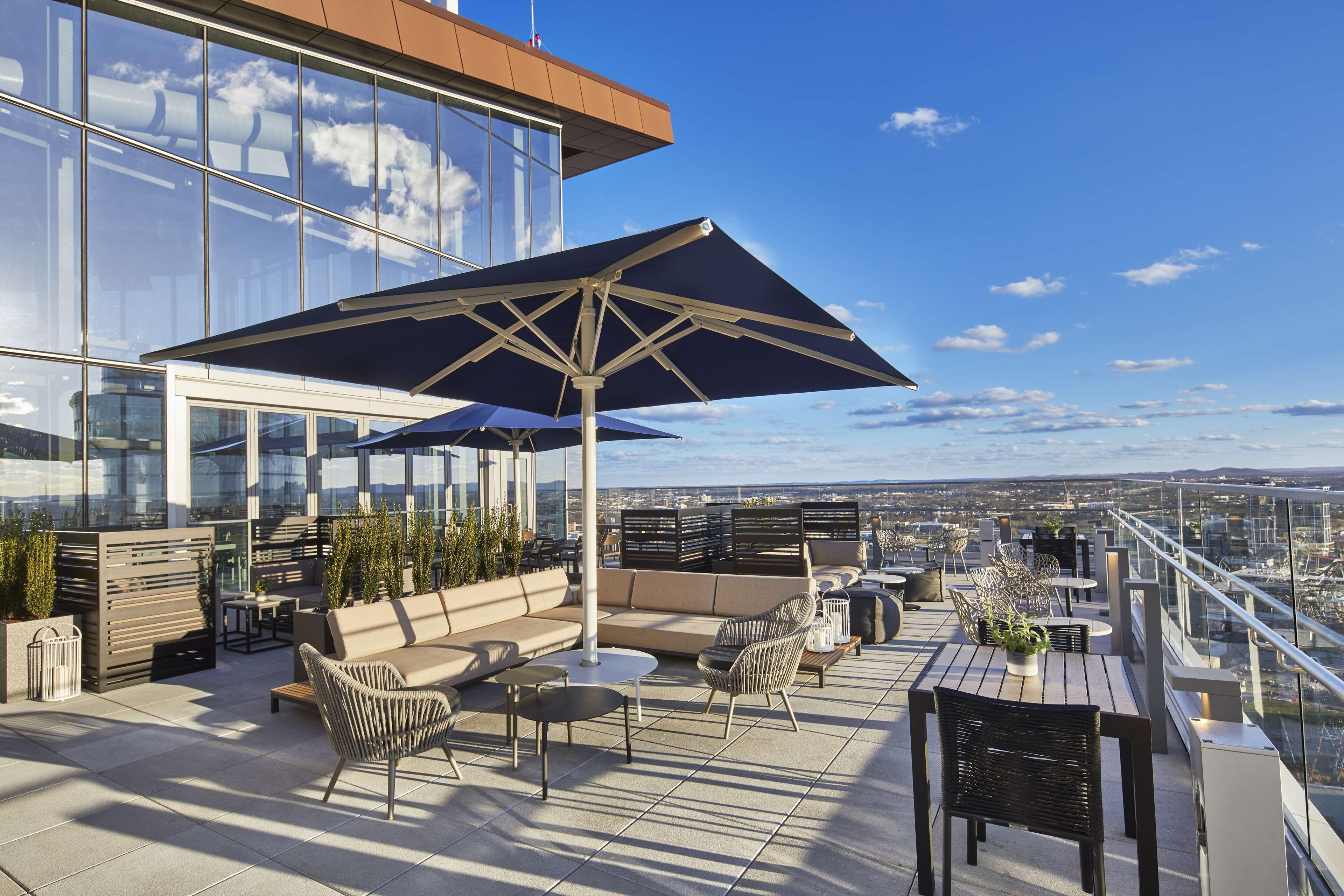 Embassy By Hilton Downtown 4*