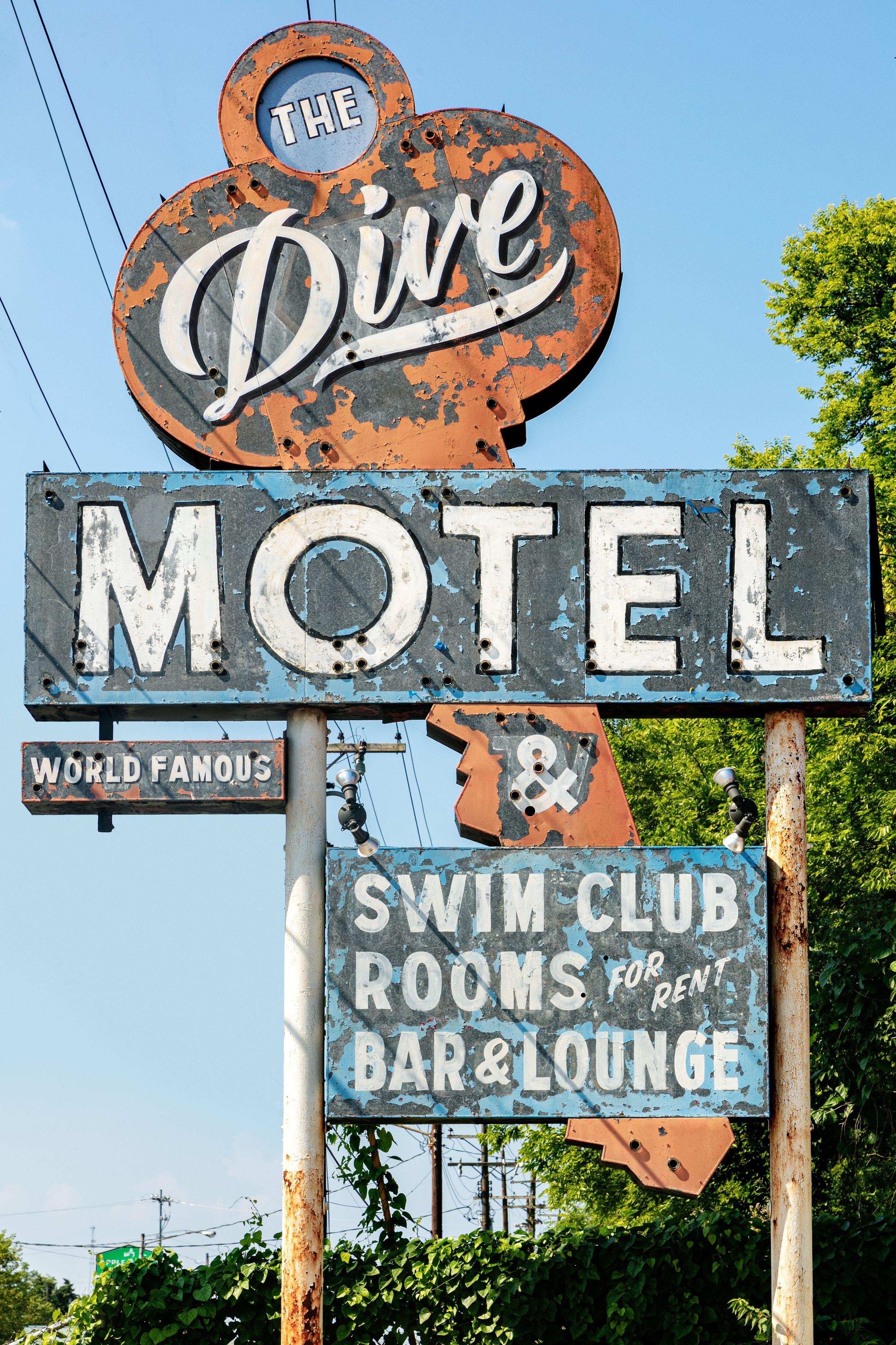 The Dive And Swim Club Hotel Nashville