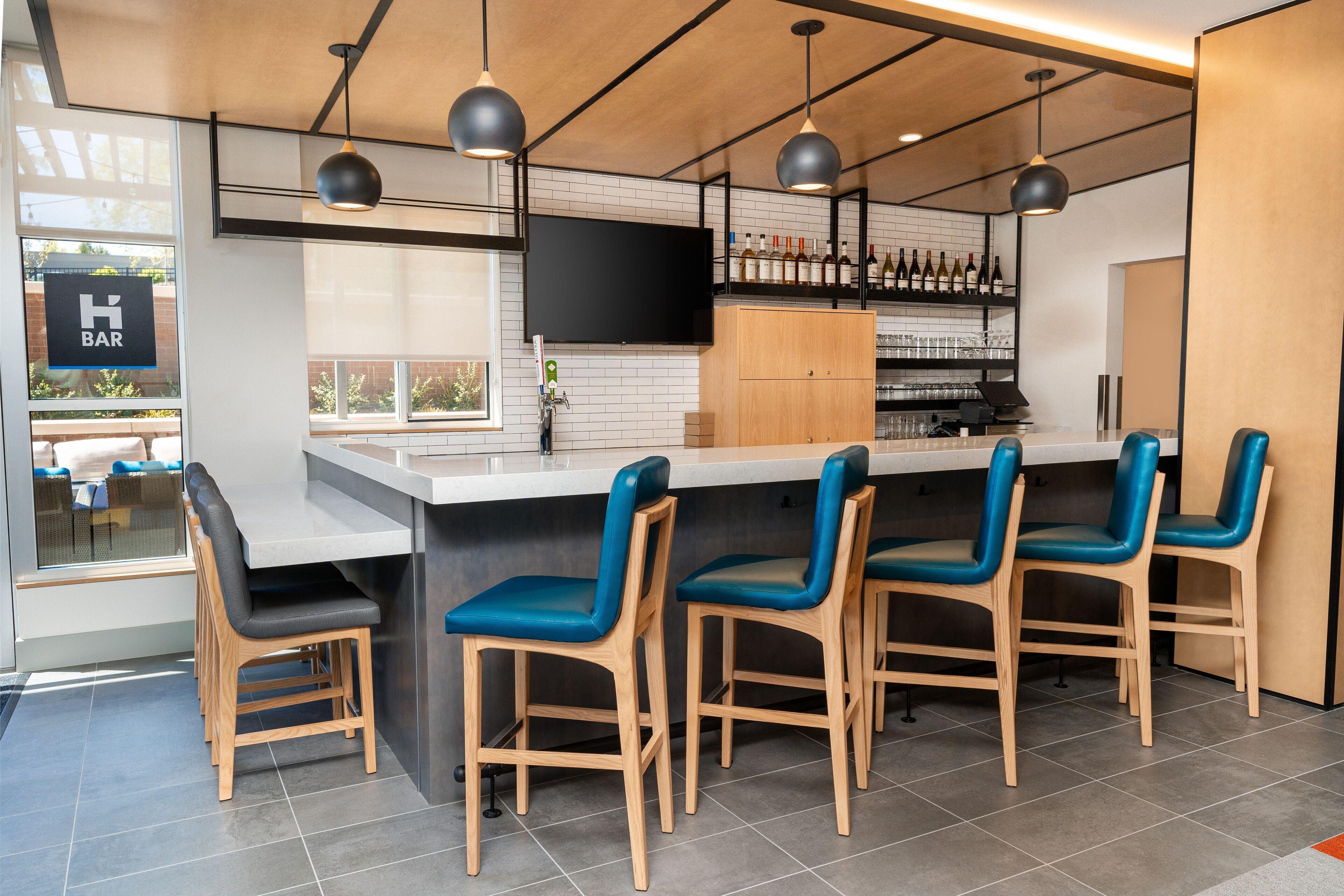 Hyatt House Airport Hotel