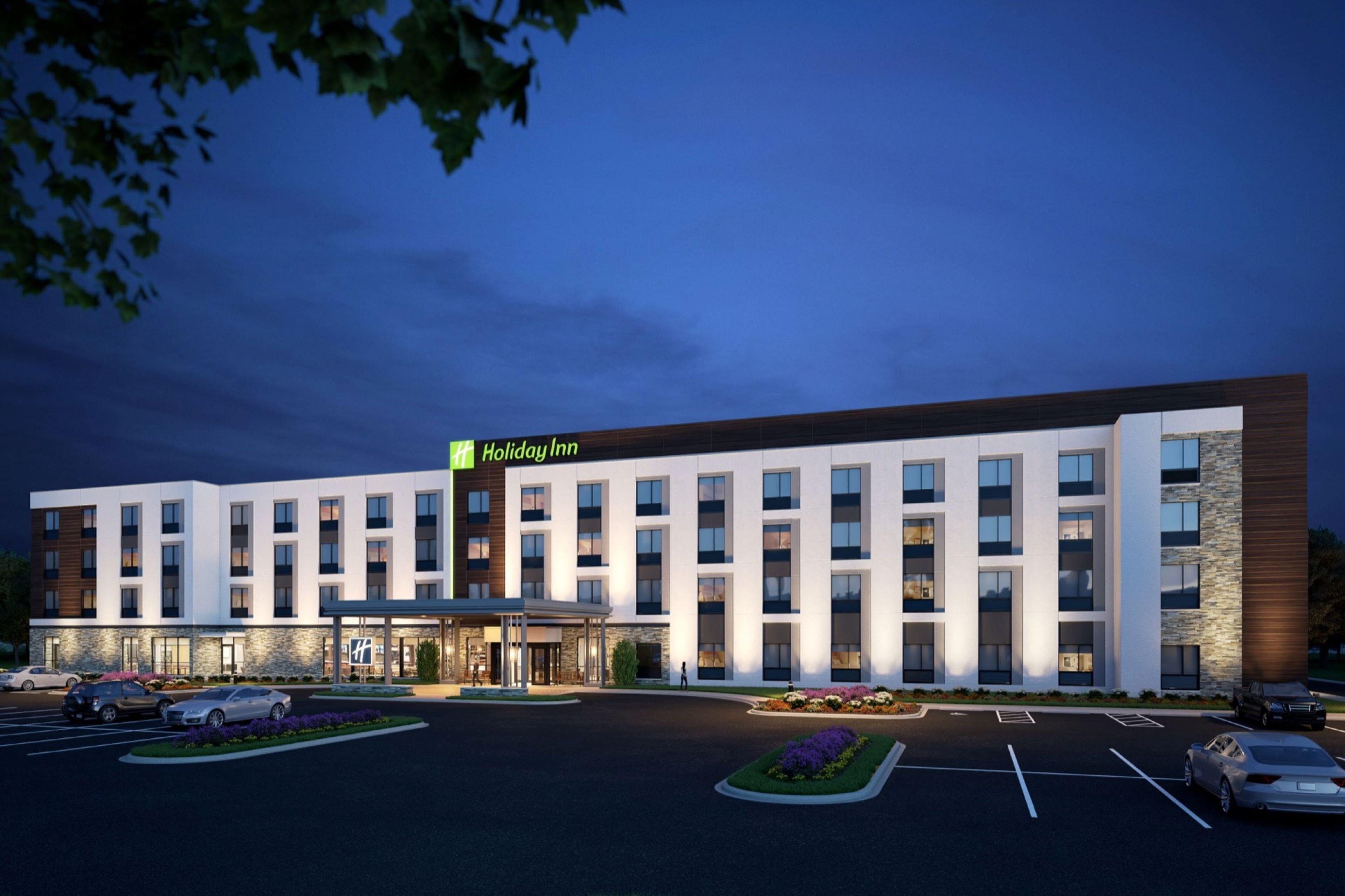 Airport By Ihg Hotel 3*