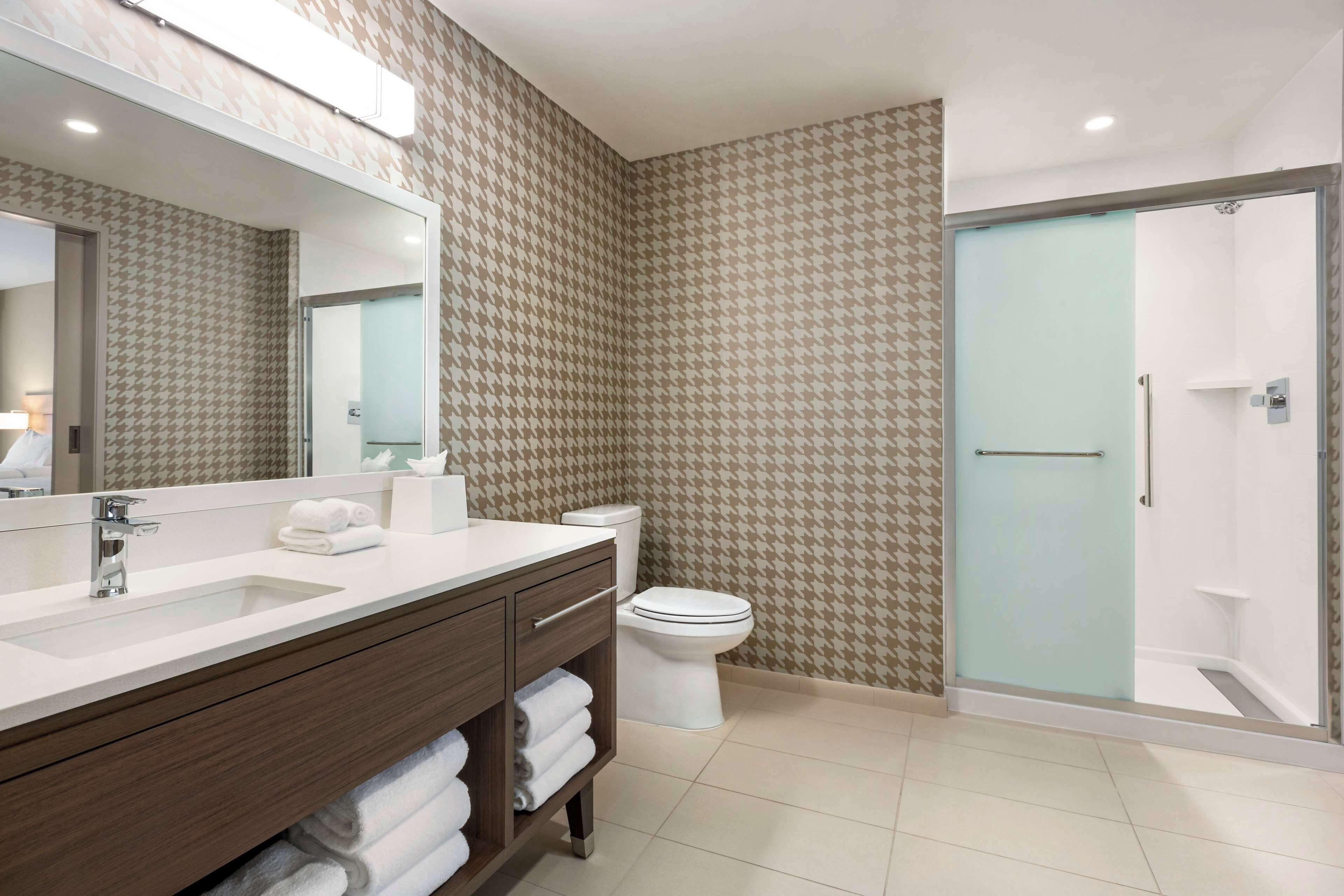 Home2 By Hilton West End Avenue Hotel