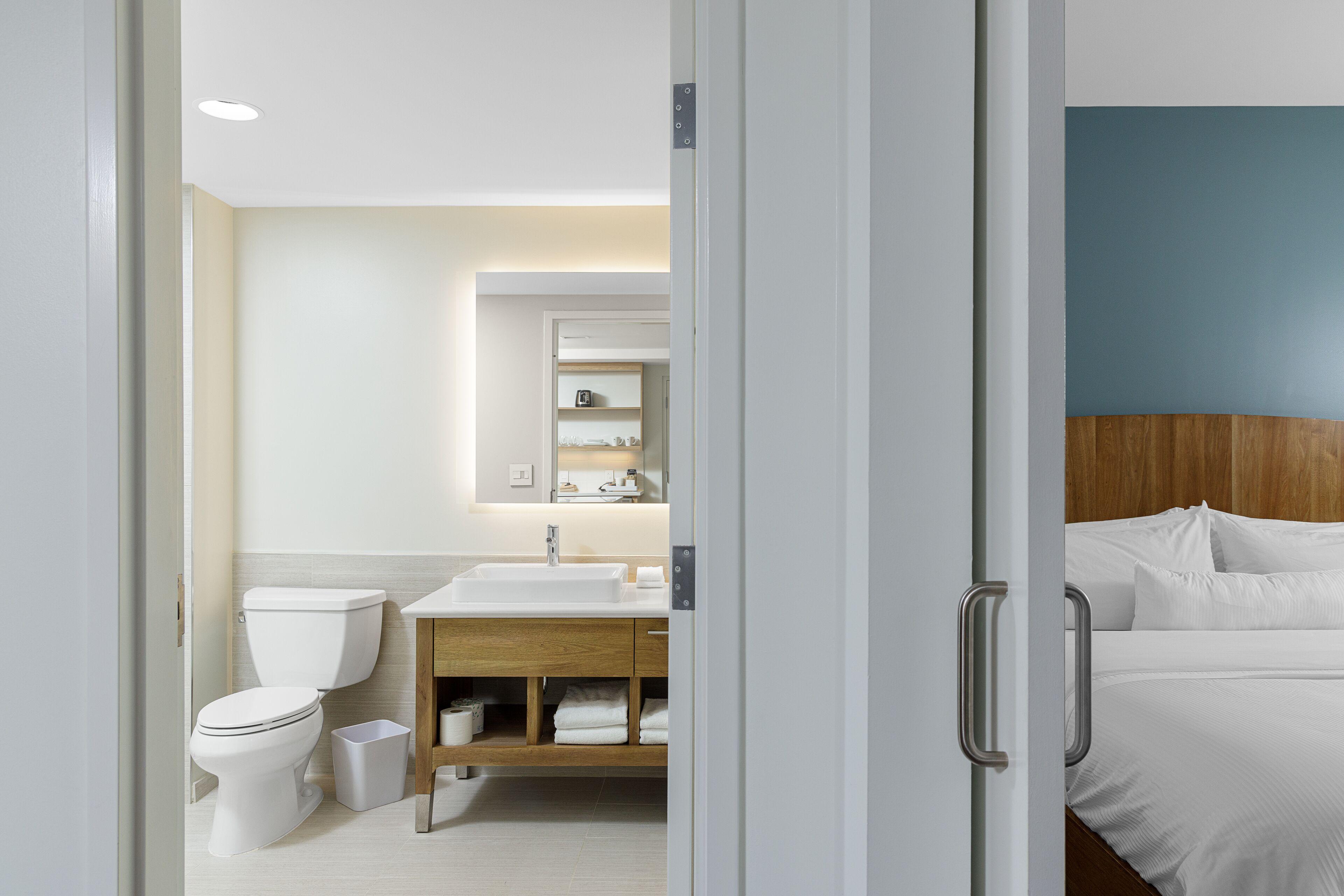 Element Airport Hotel Nashville