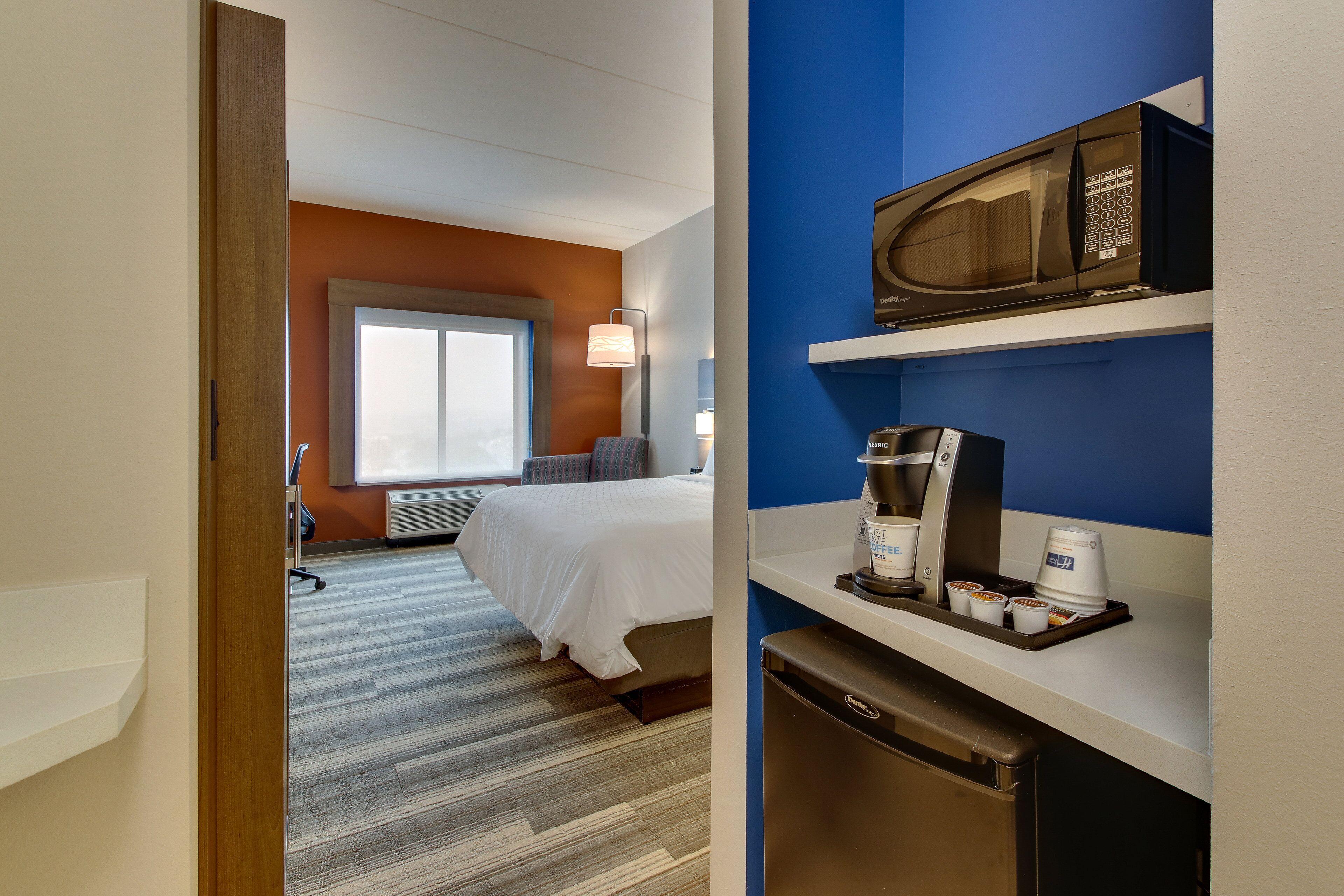 Hotel Express & - Metrocenter Downtown By Ihg Nashville