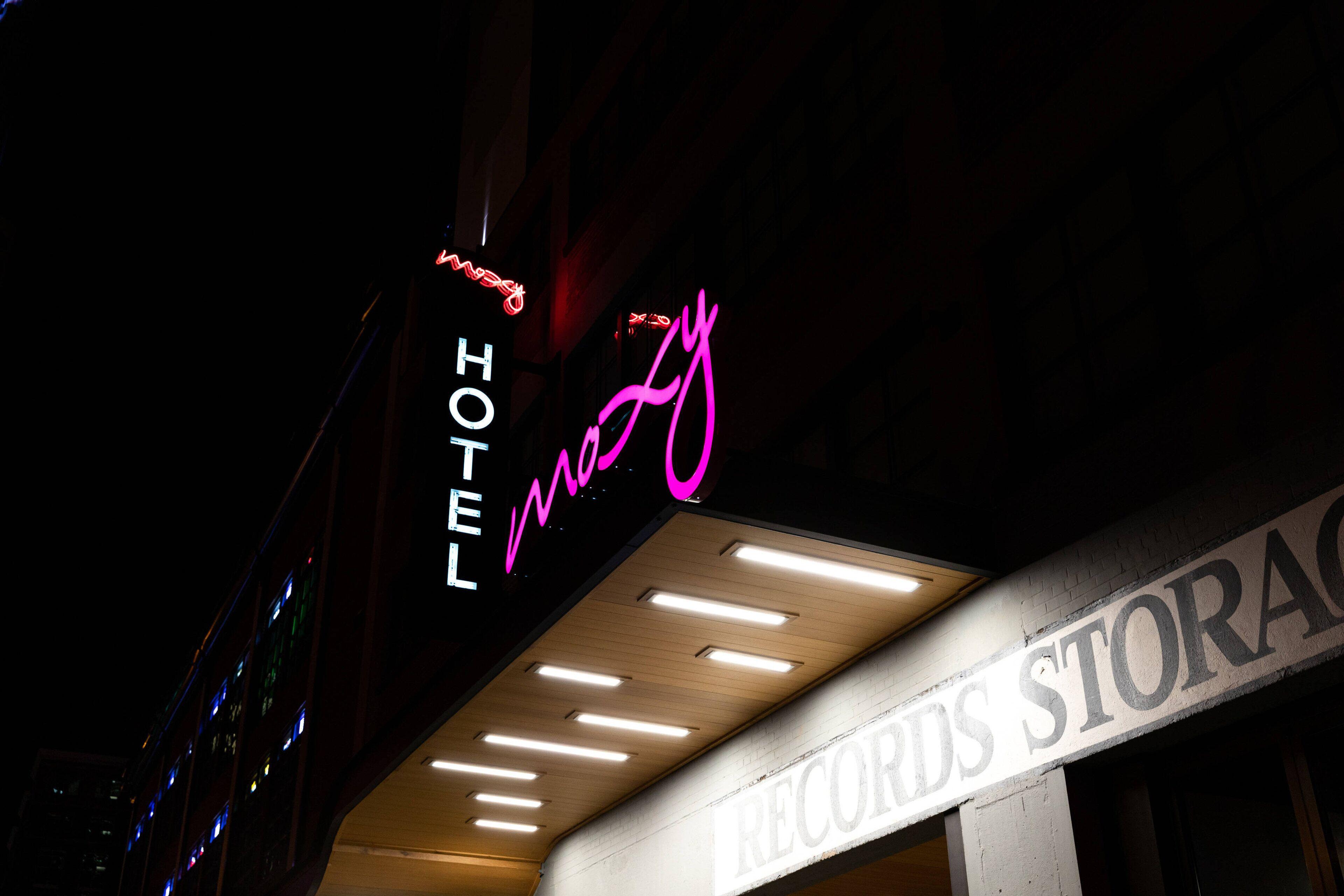 Hotel Moxy Downtown Nashville