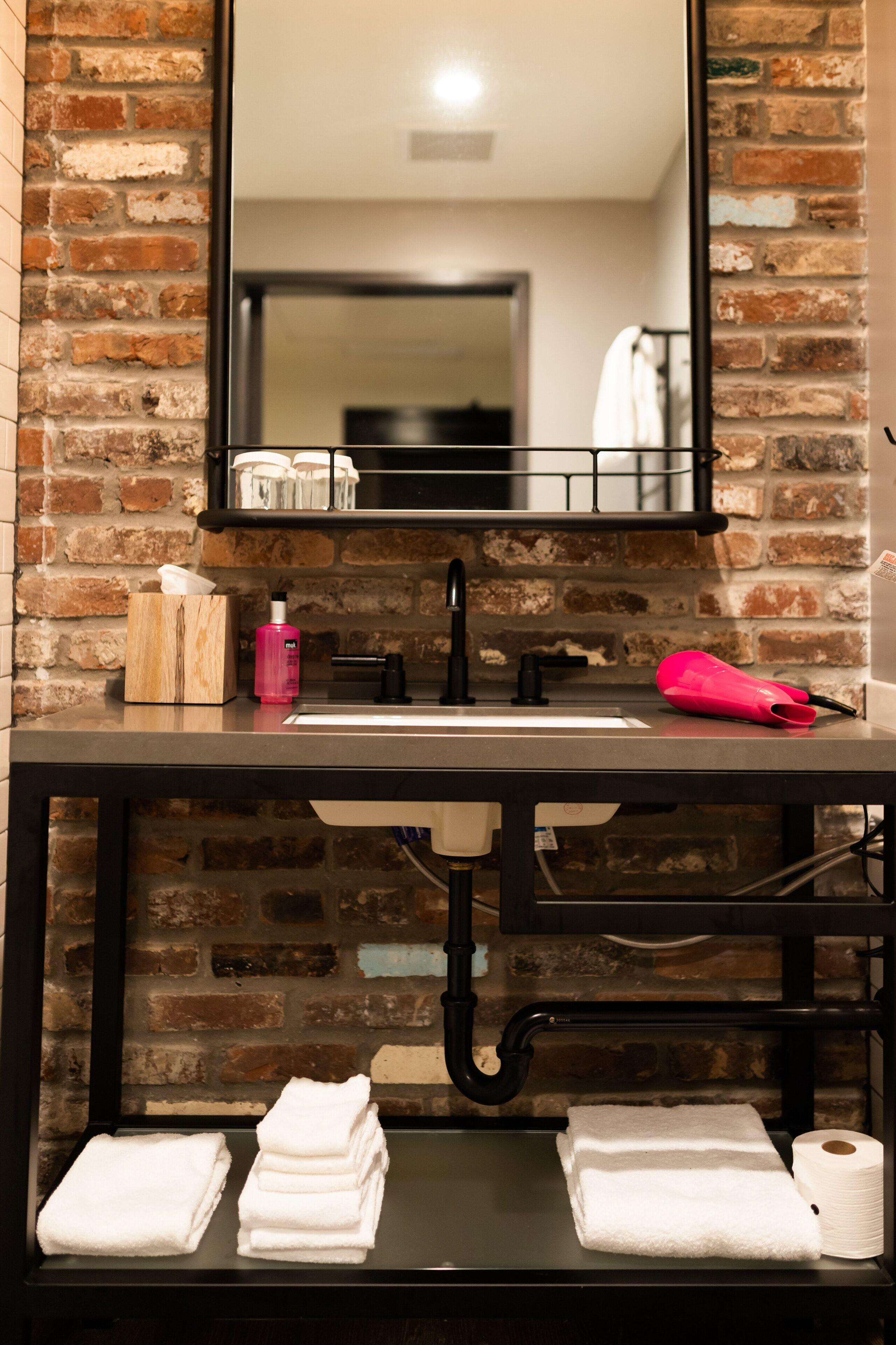 Hotel Moxy Downtown 3*