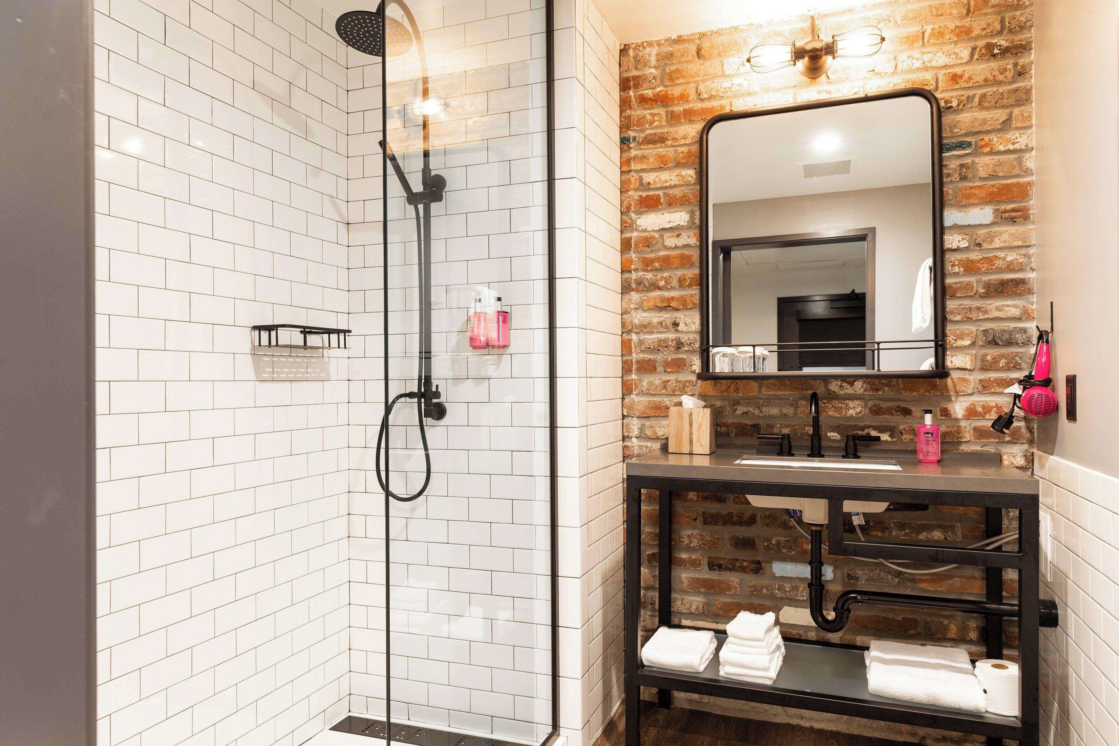 Hotel Moxy Downtown Nashville