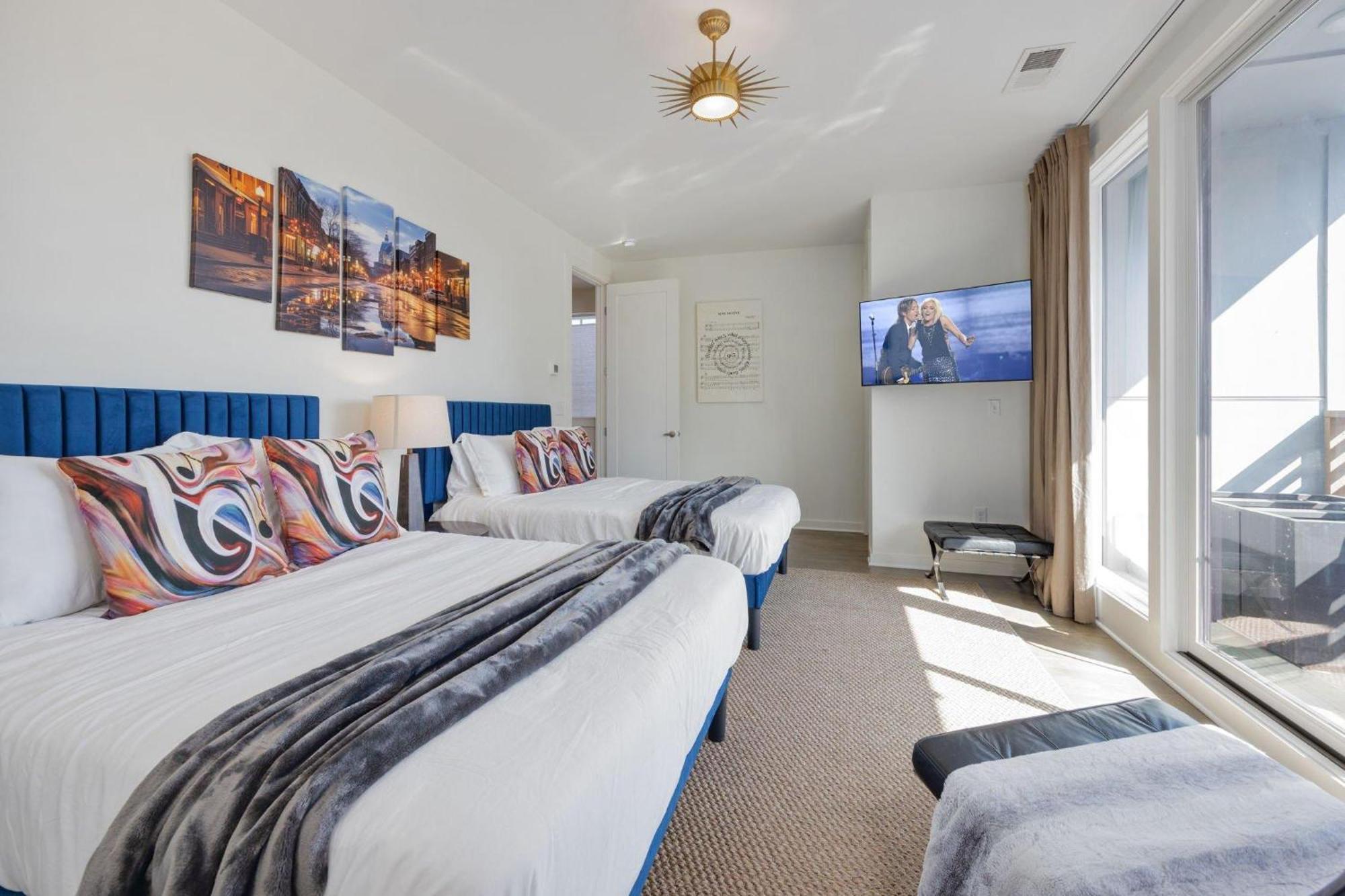 Notes - Sleeps 8 - Mins To Broadway! * Nashville