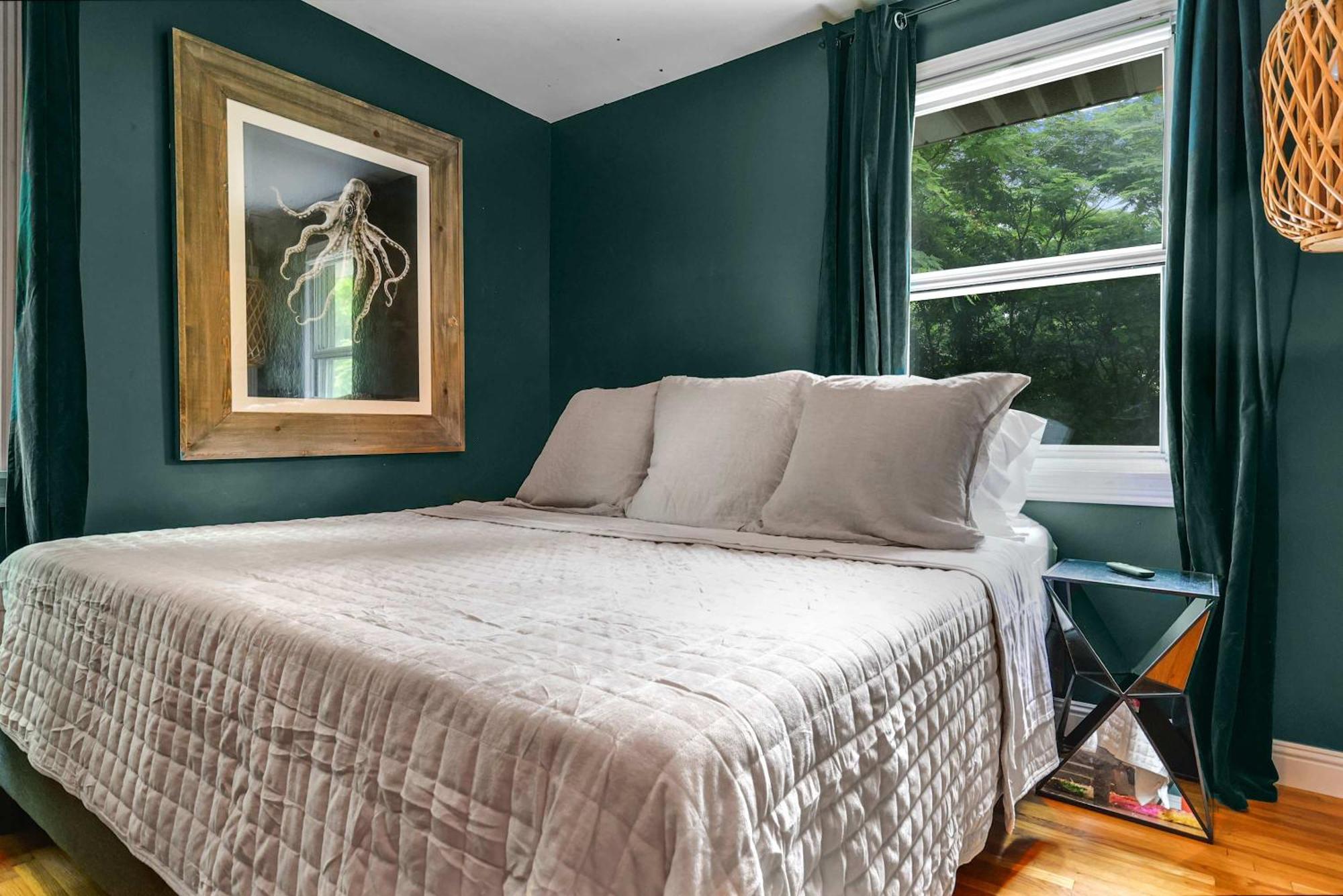 Holiday home Bachelorette Retreat In *