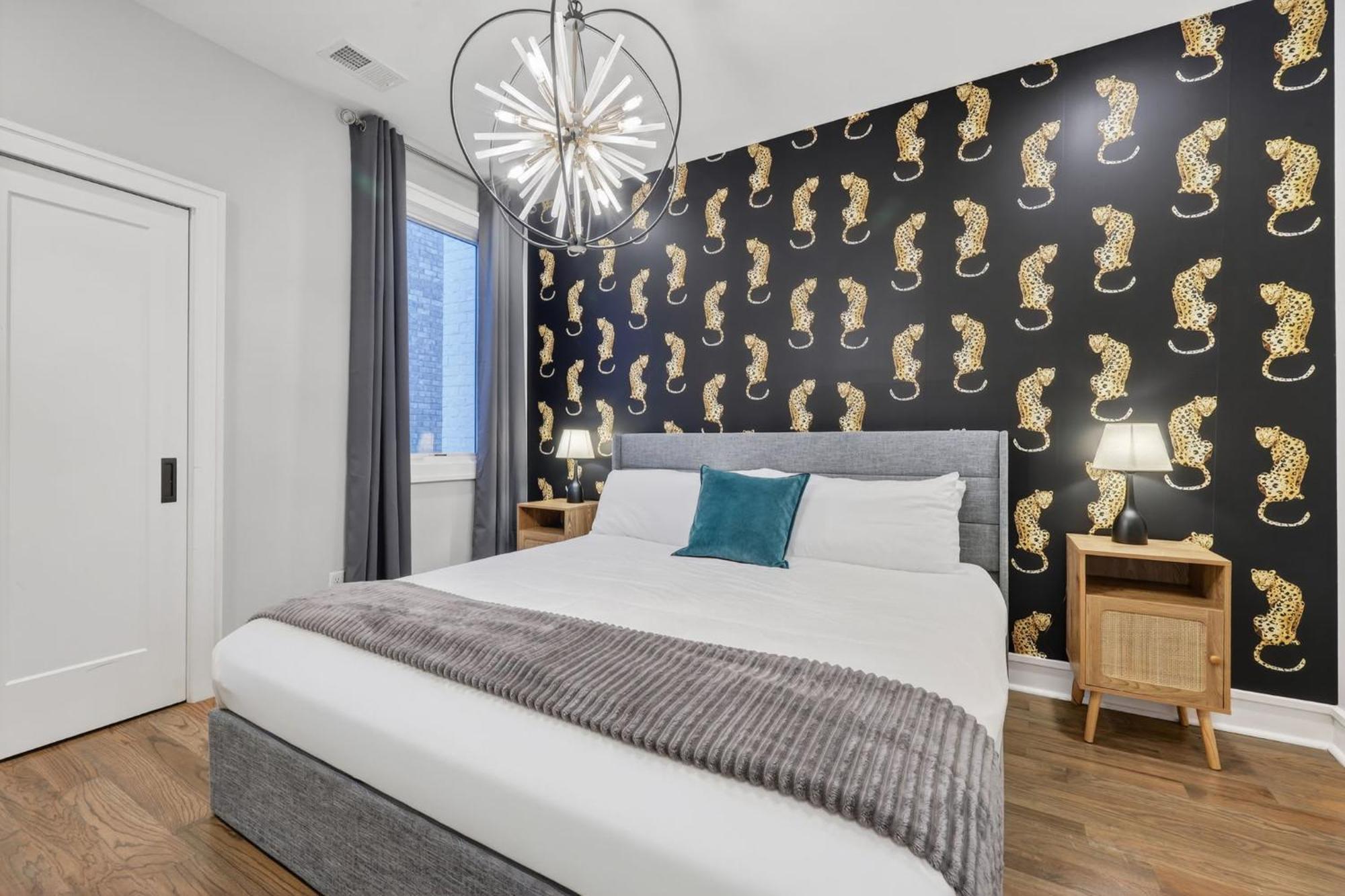 Holiday home Fiddler's Flats - Sleeps 16 - Two Rooftops With View Nashville