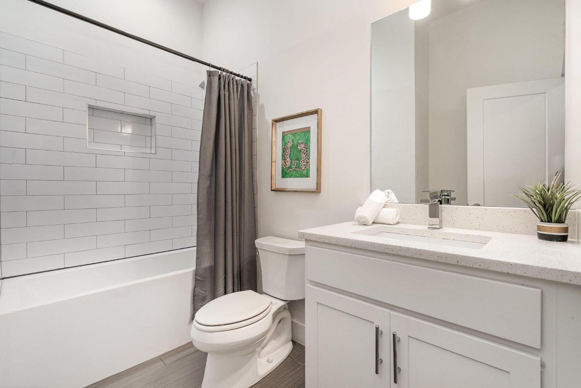 Jade - Private Patio And Balcony - Near Germantown Holiday home Nashville