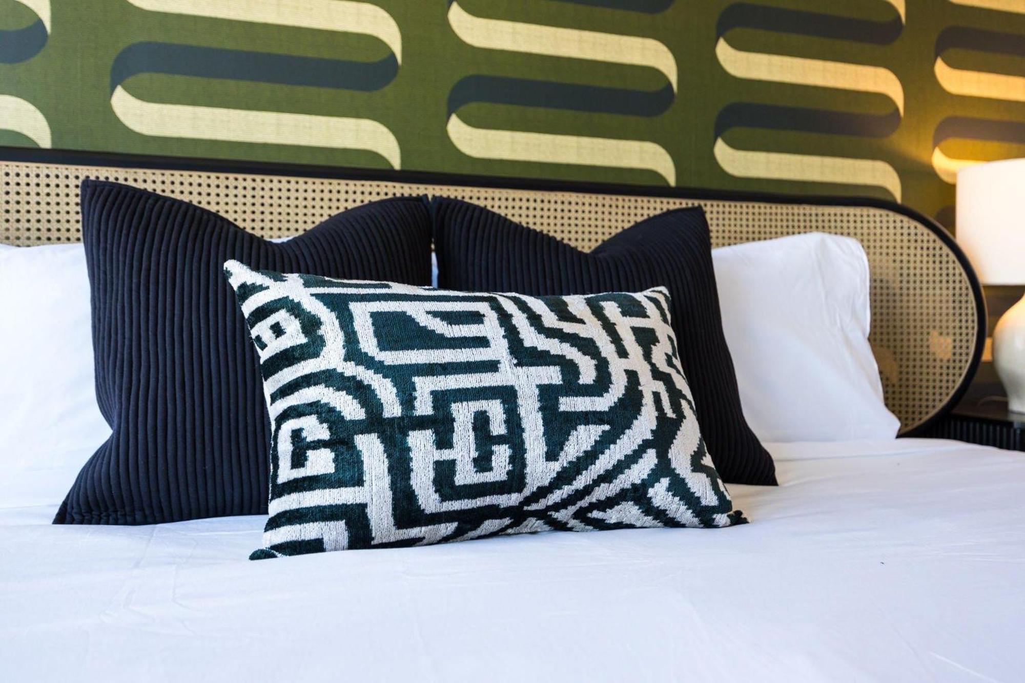 Holiday home Twin Notes - Odyssey - 2 Units - Mins To Broadway