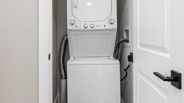 The Nomad 4 Buyout 16 Guests In Hillsboro Apartment *