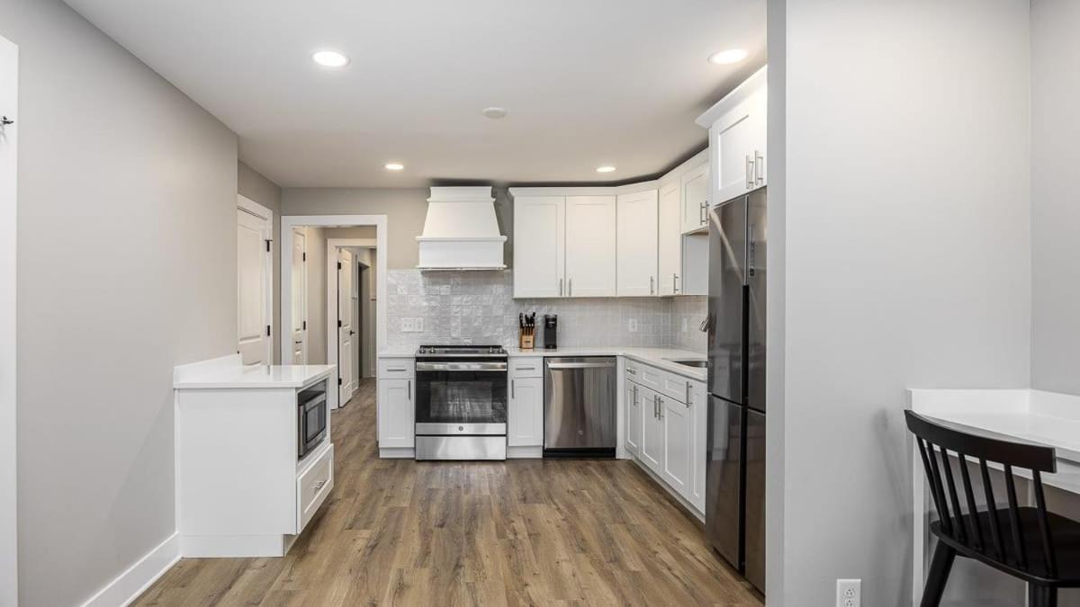 24-guest Retreat The Nomad: X2 1br X4 Nashville