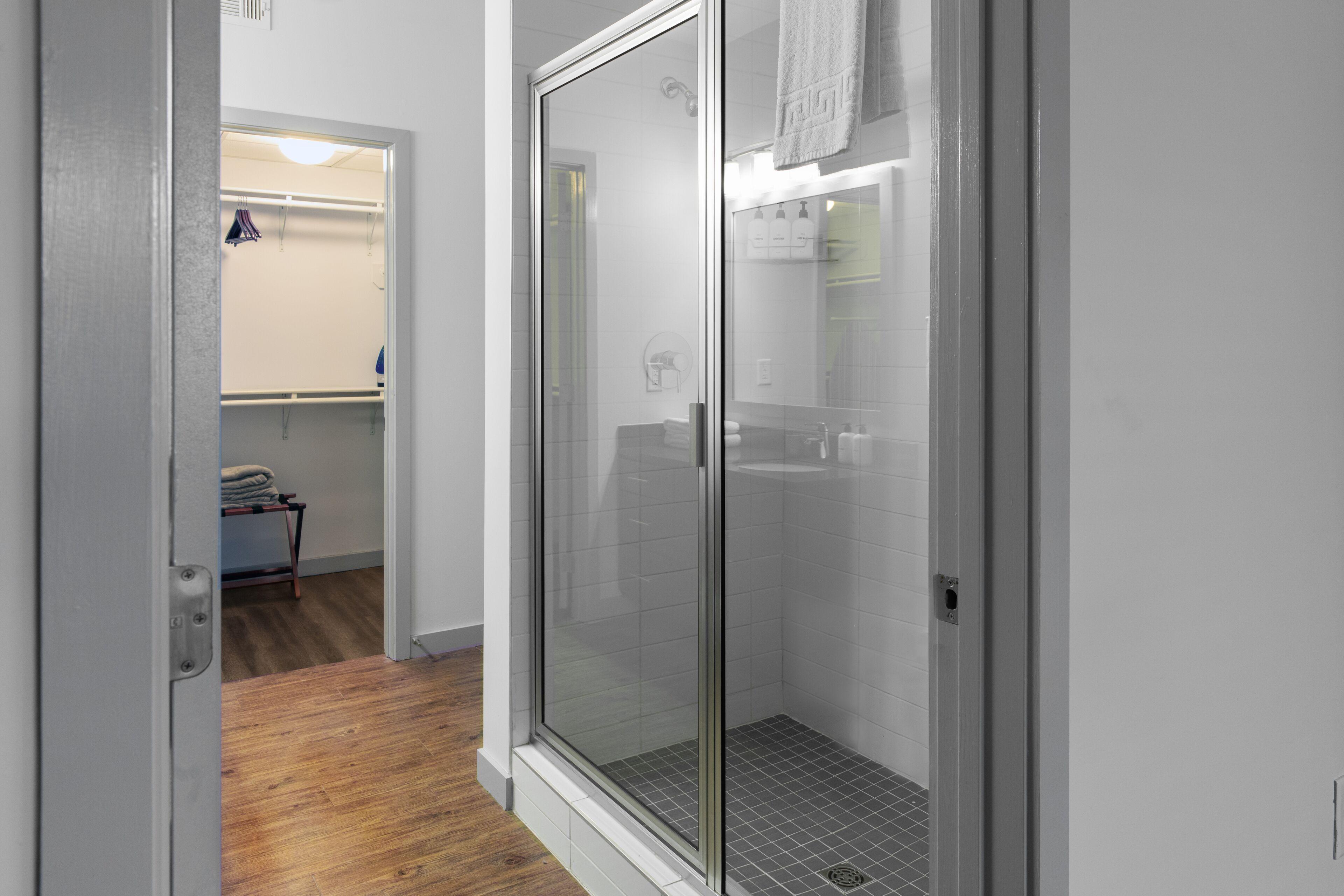 Placemakr Music Row - Vanderbilt Aparthotel 4*