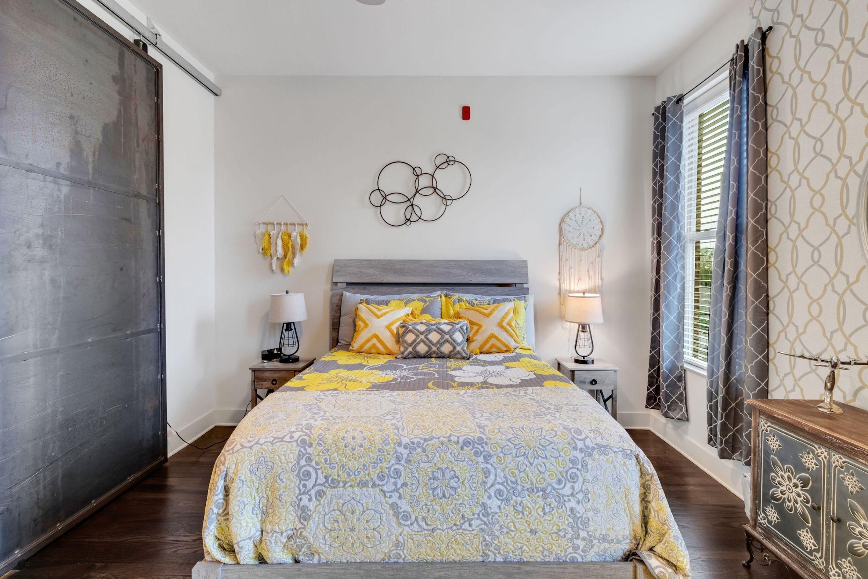 Dream In Desirable West End Holiday home *