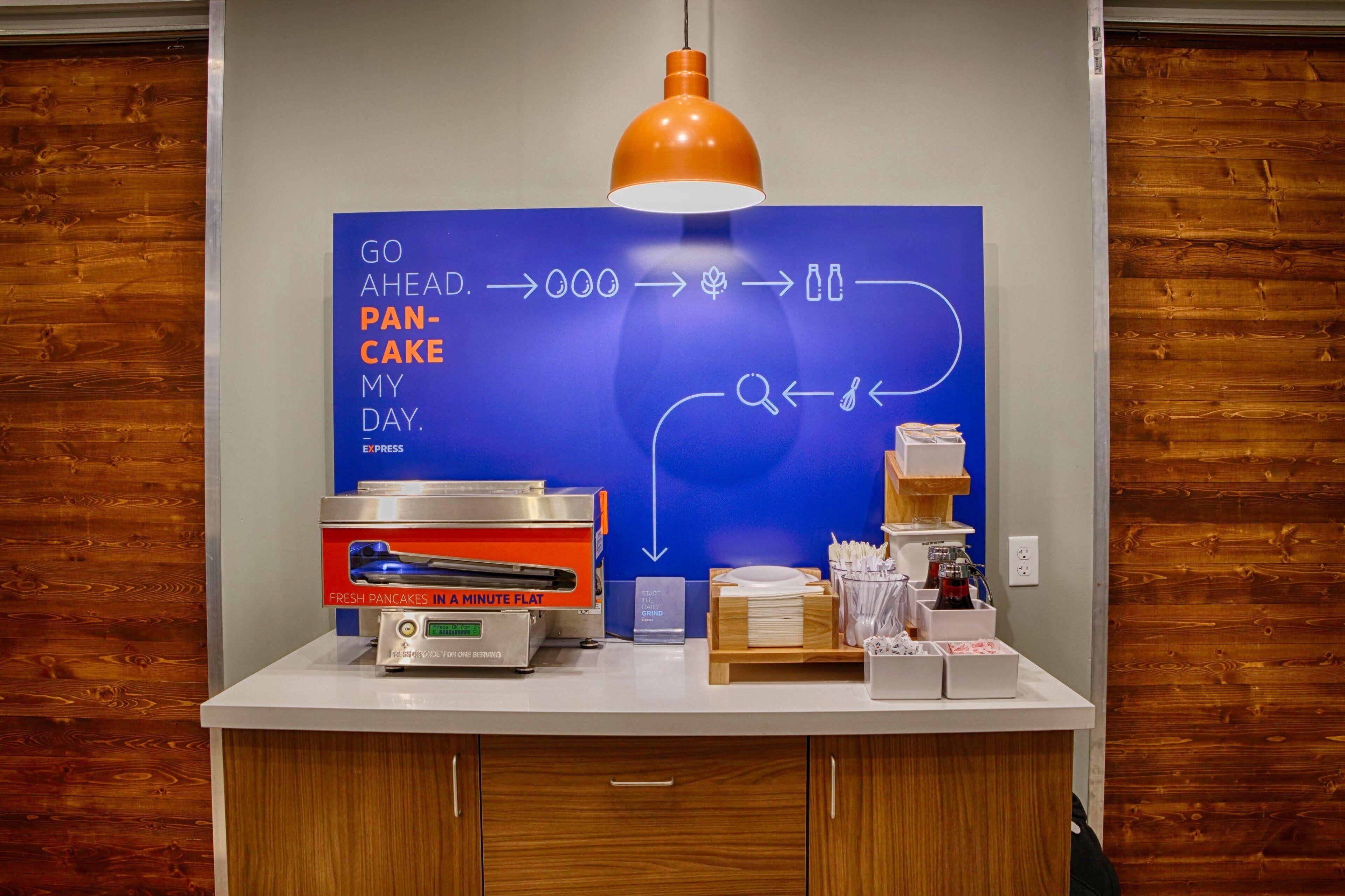 Express & West End - Univ Area By Ihg Hotel Nashville