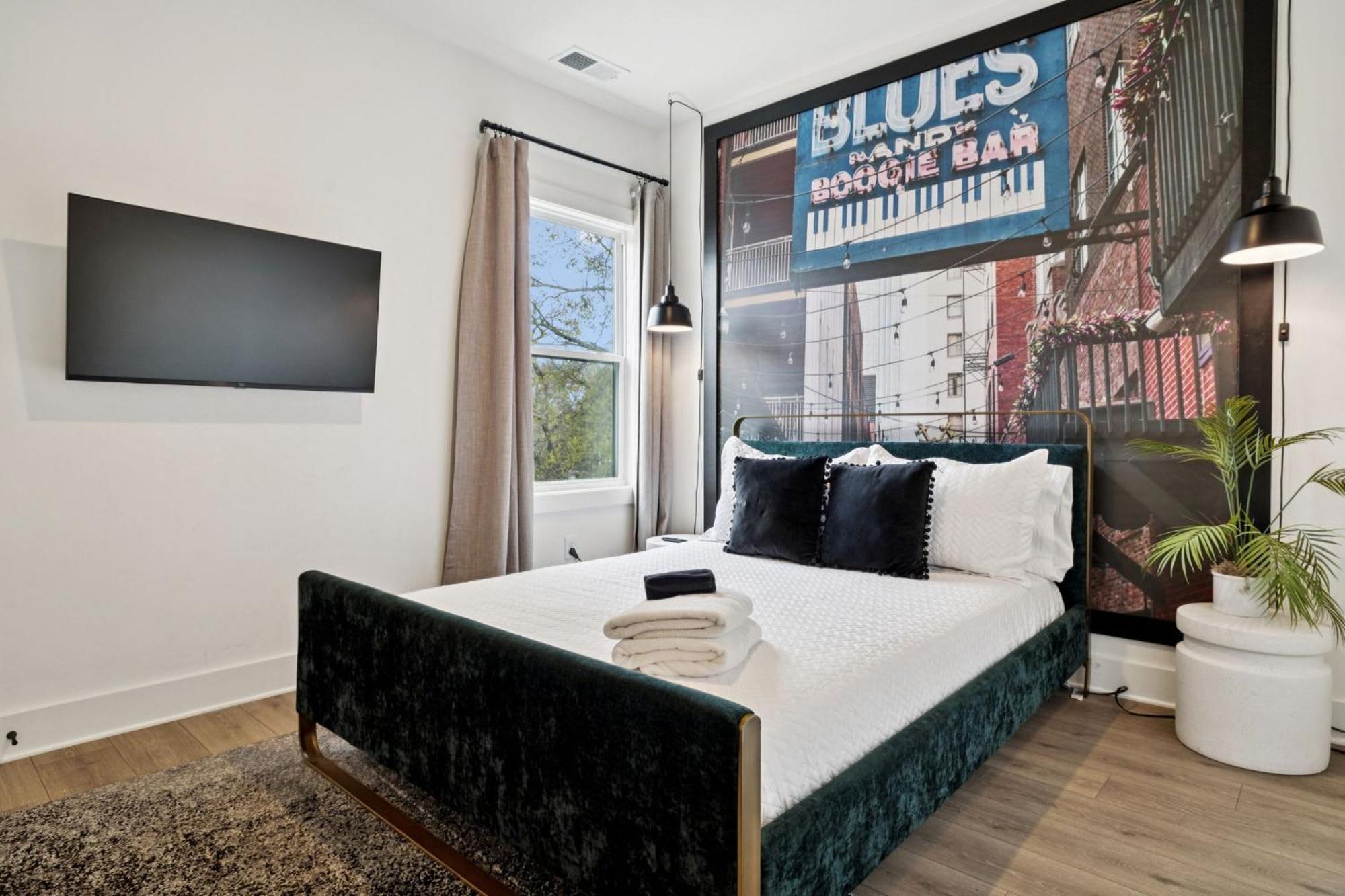 New Nash Modern Luxurious Space W Rooftop Views Holiday home