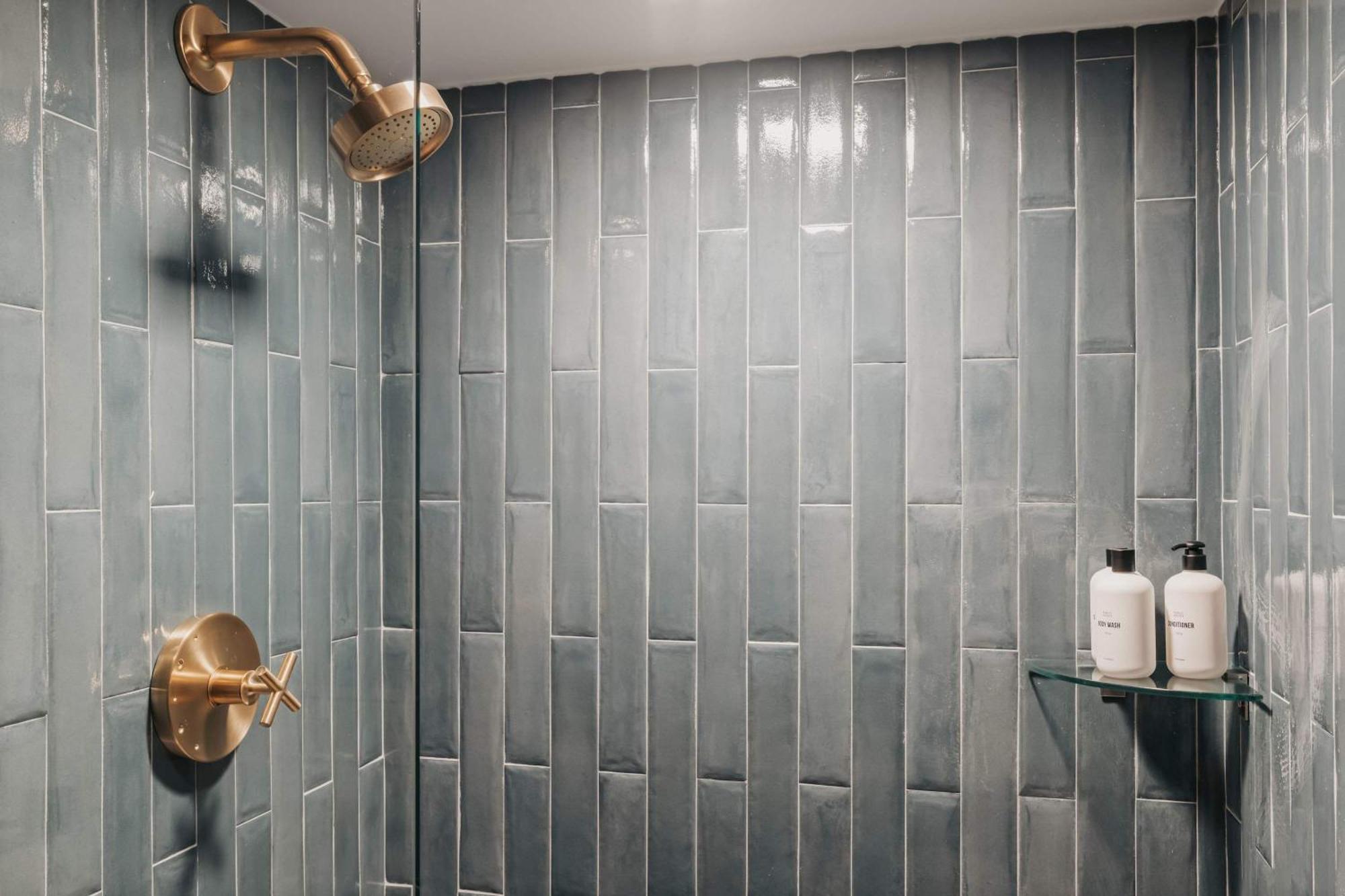 Starr Piano - Roxie And Carraway - 8 Bedrooms *