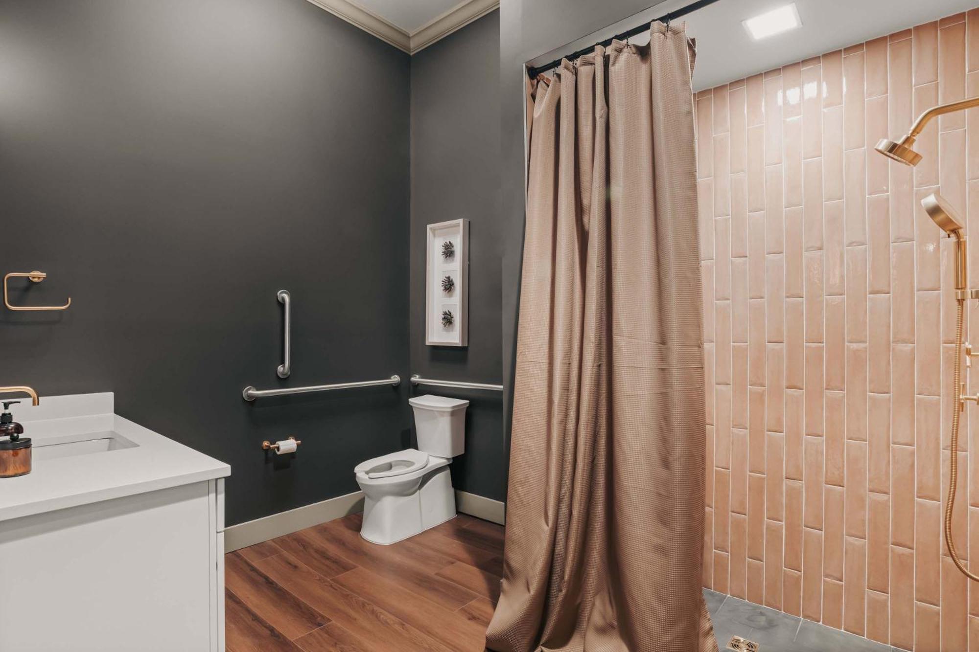 Starr Piano - Roxie And Carraway - 8 Bedrooms Holiday home