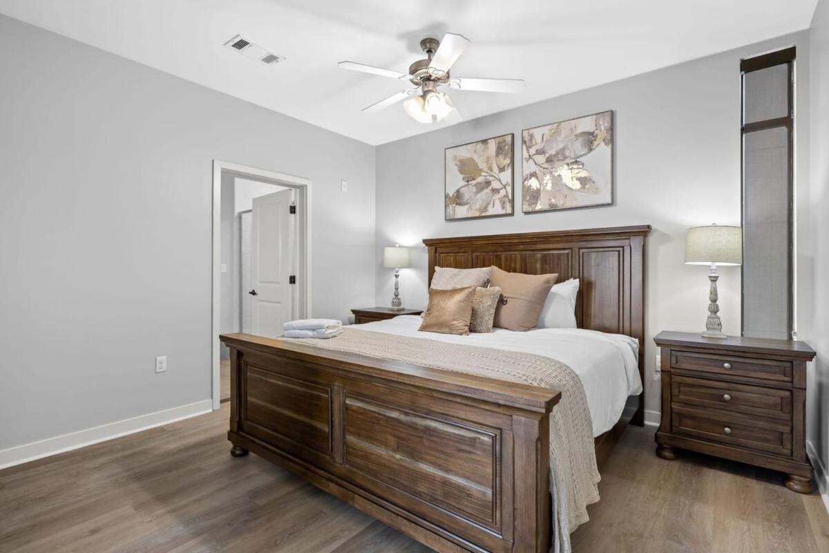 View 320 * Nashville