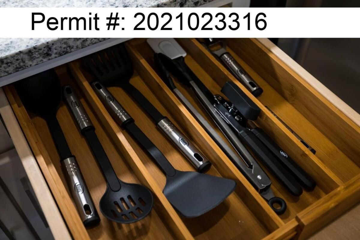 New East Oasis 13beds Roofdeck Free Parking *