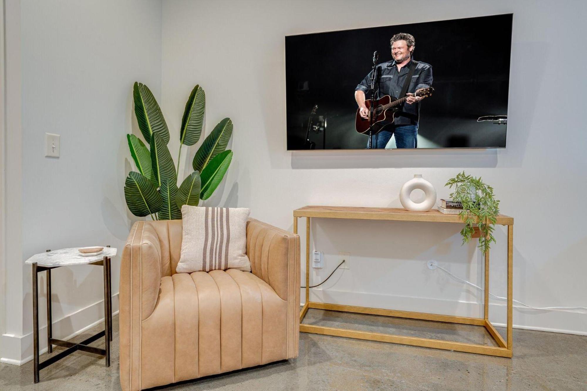 Lofts At 30th - Modern Escape - Mins To Broadway Holiday home Nashville