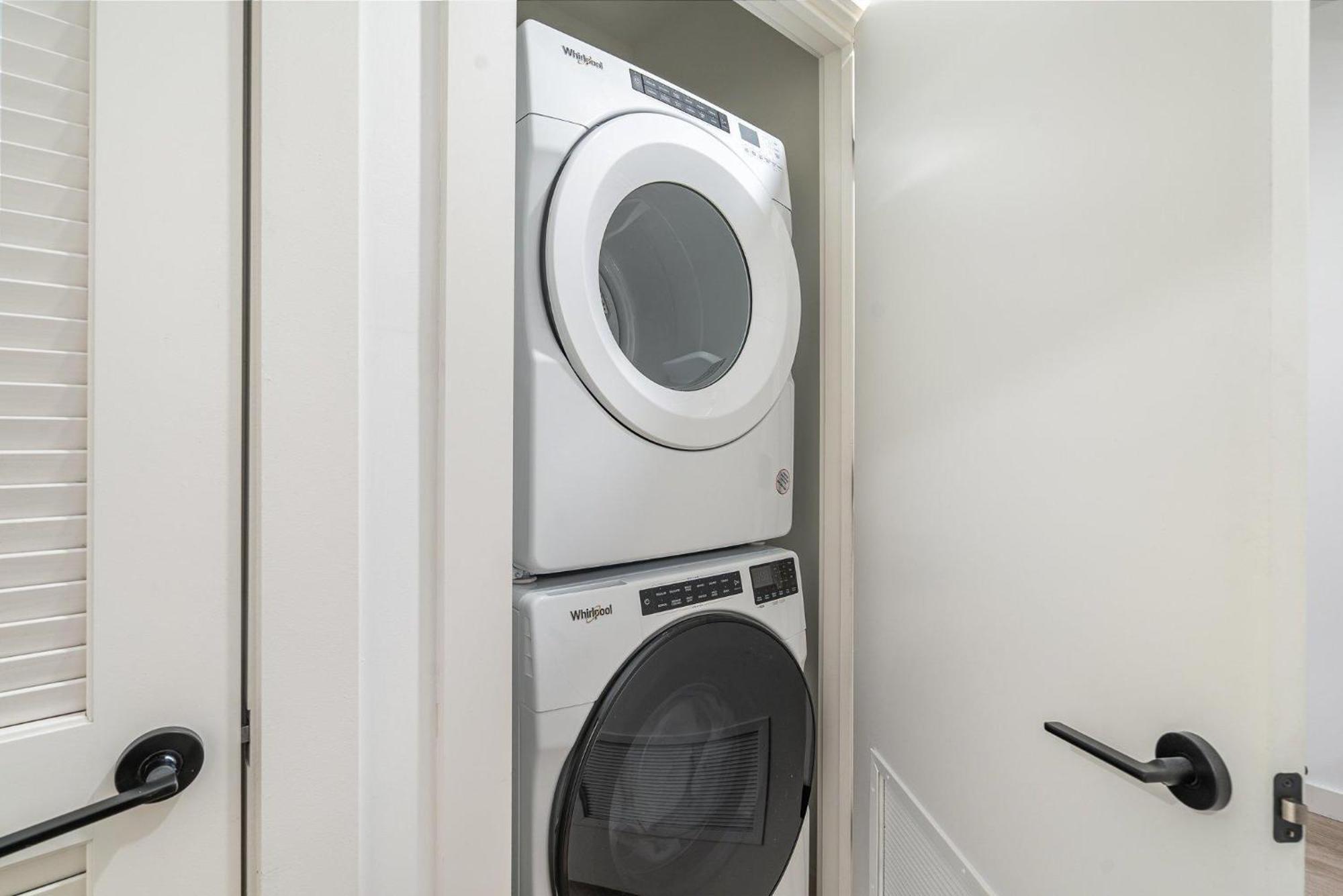 Holiday home Hyve-retro Modern-full Gym-walk To Broadway *