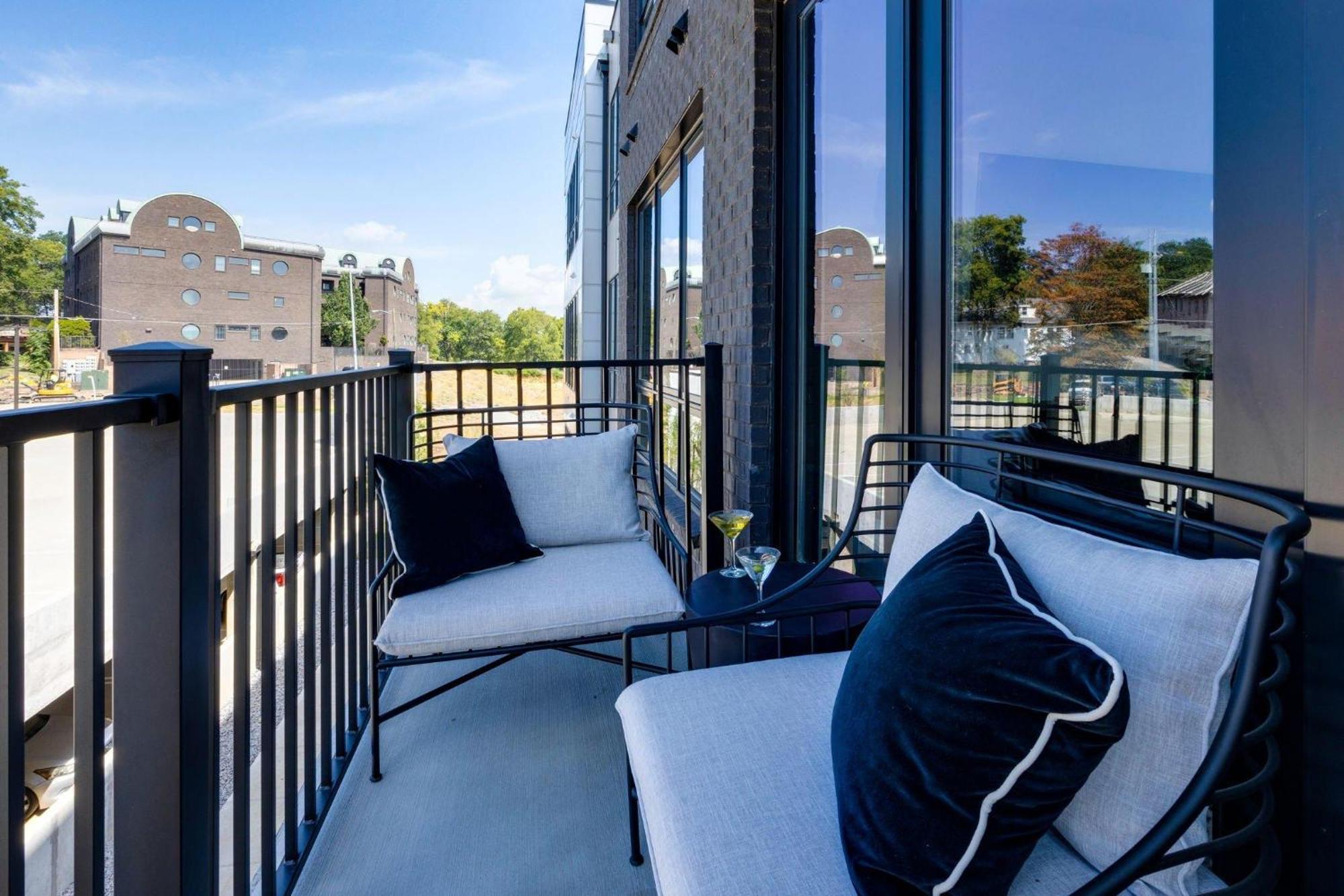 Halcyon - Odyssey - Heart Of Midtown Holiday home