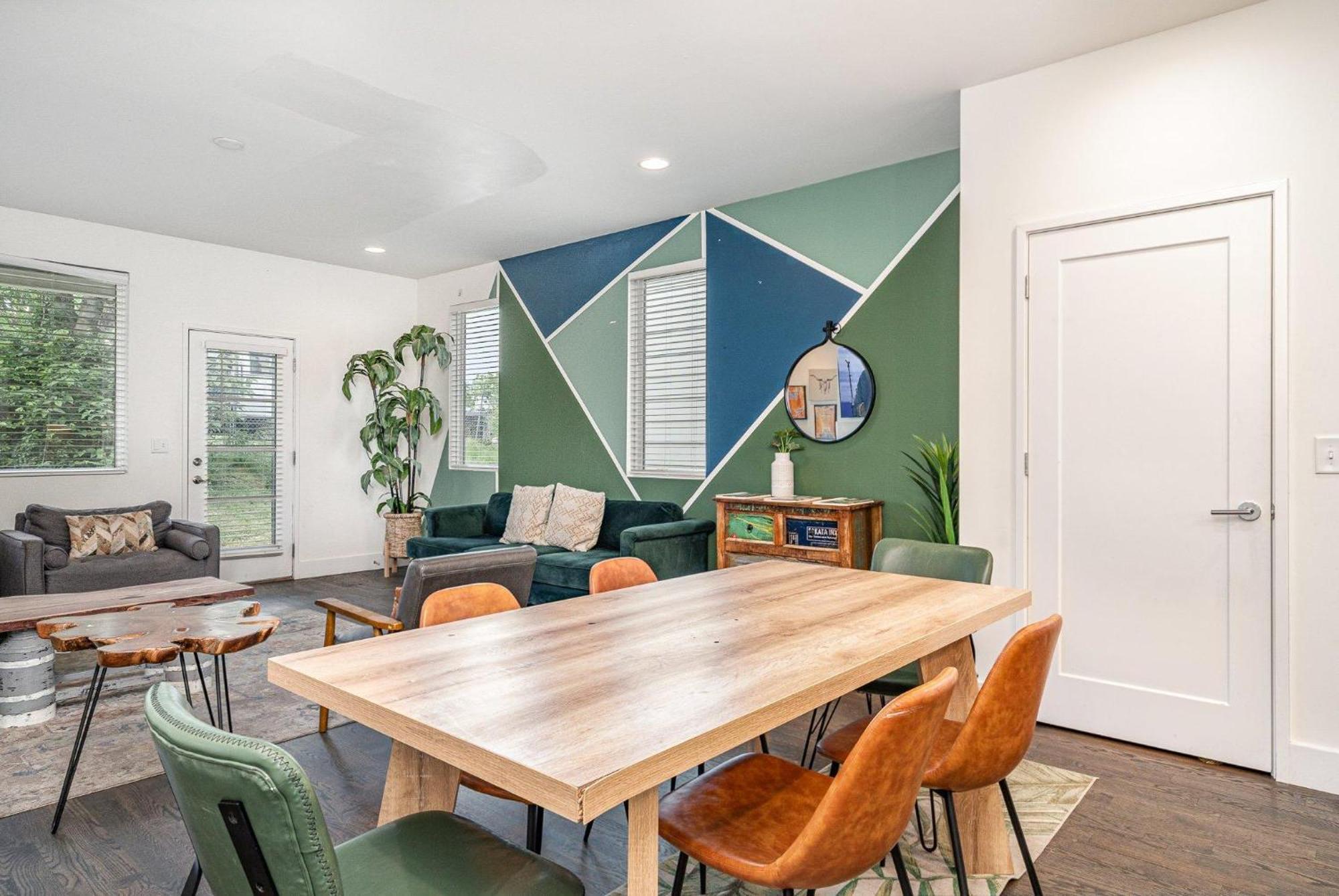 Riff & Rest - 2 Stylish Homes - Mins To Germantown Nashville