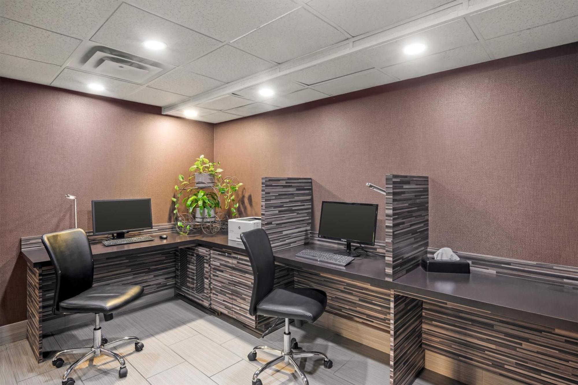 Western Near Opryland Hotel Nashville